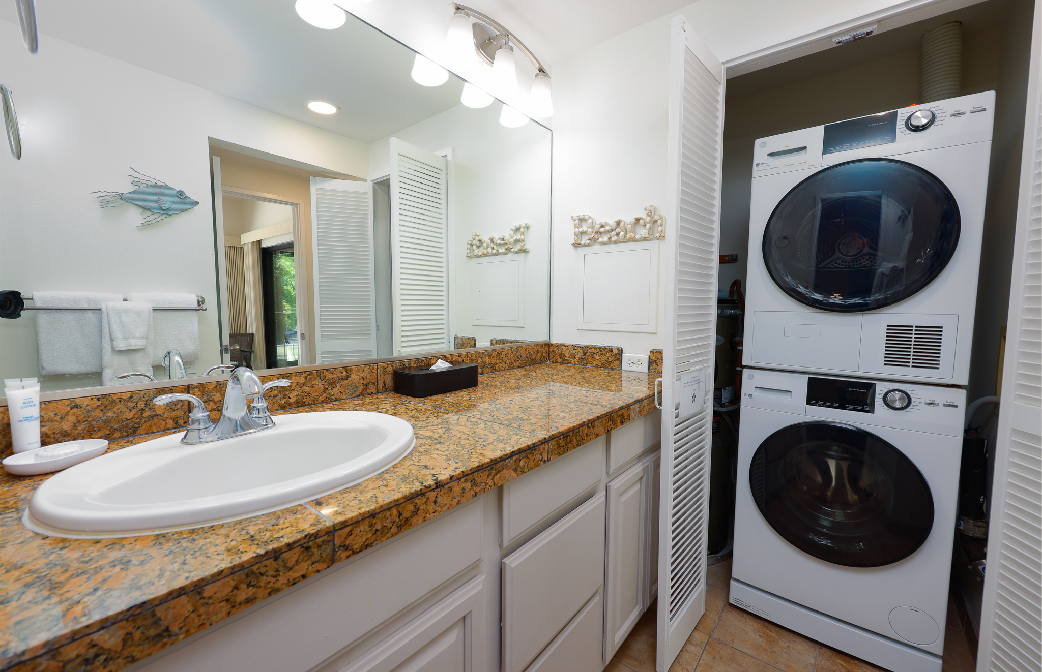 75-6040 Alii Dr 202 Property Photo 16