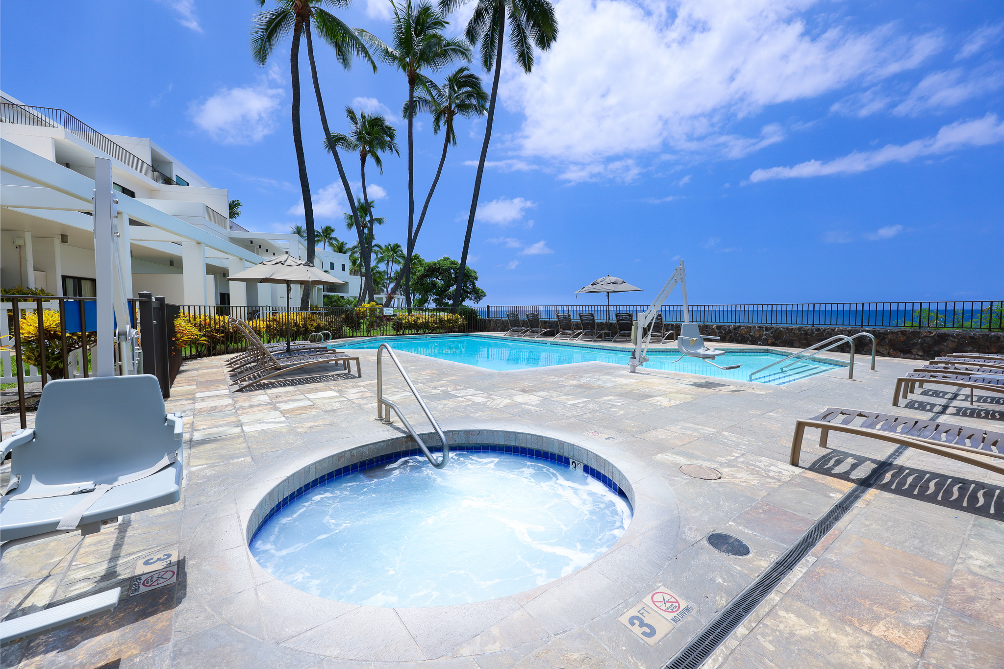 75-6040 Alii Dr 202 Property Photo 22