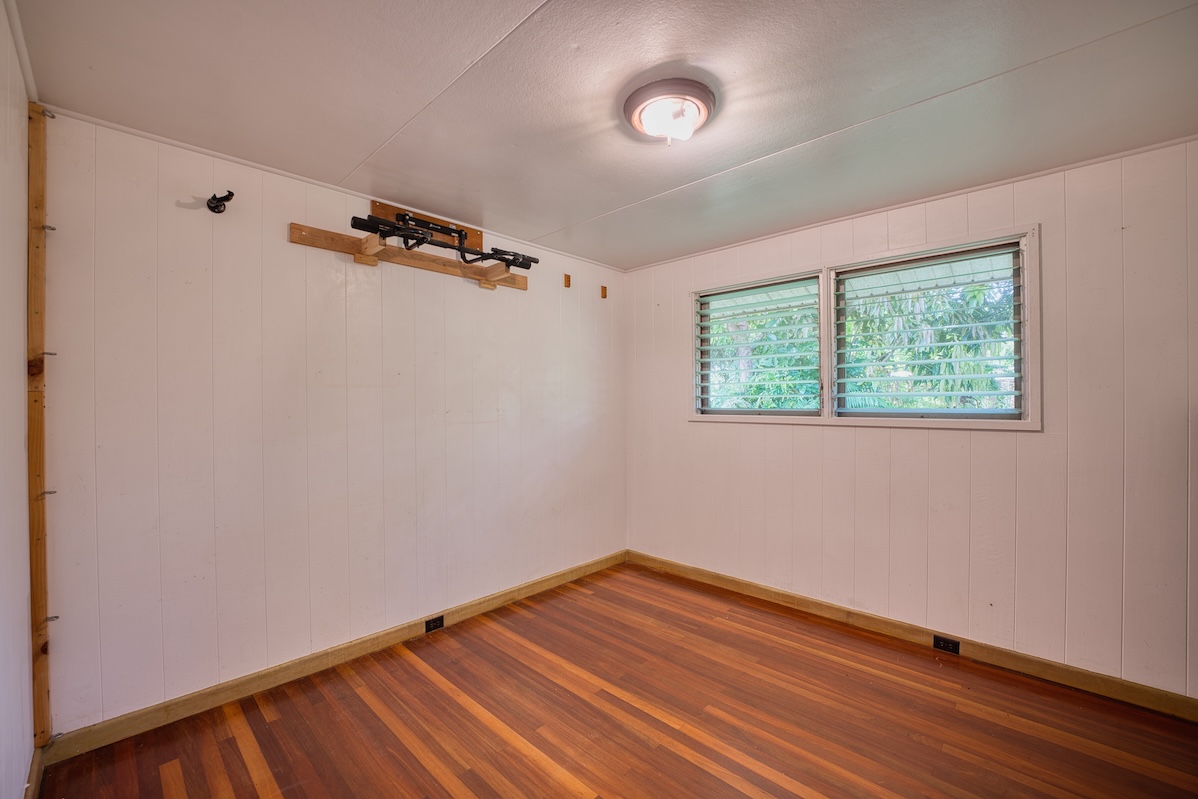 275 Kaumana Dr Property Photo 17