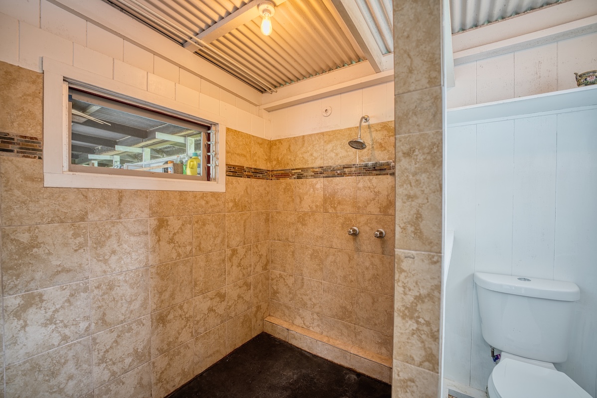 275 Kaumana Dr Property Photo 23