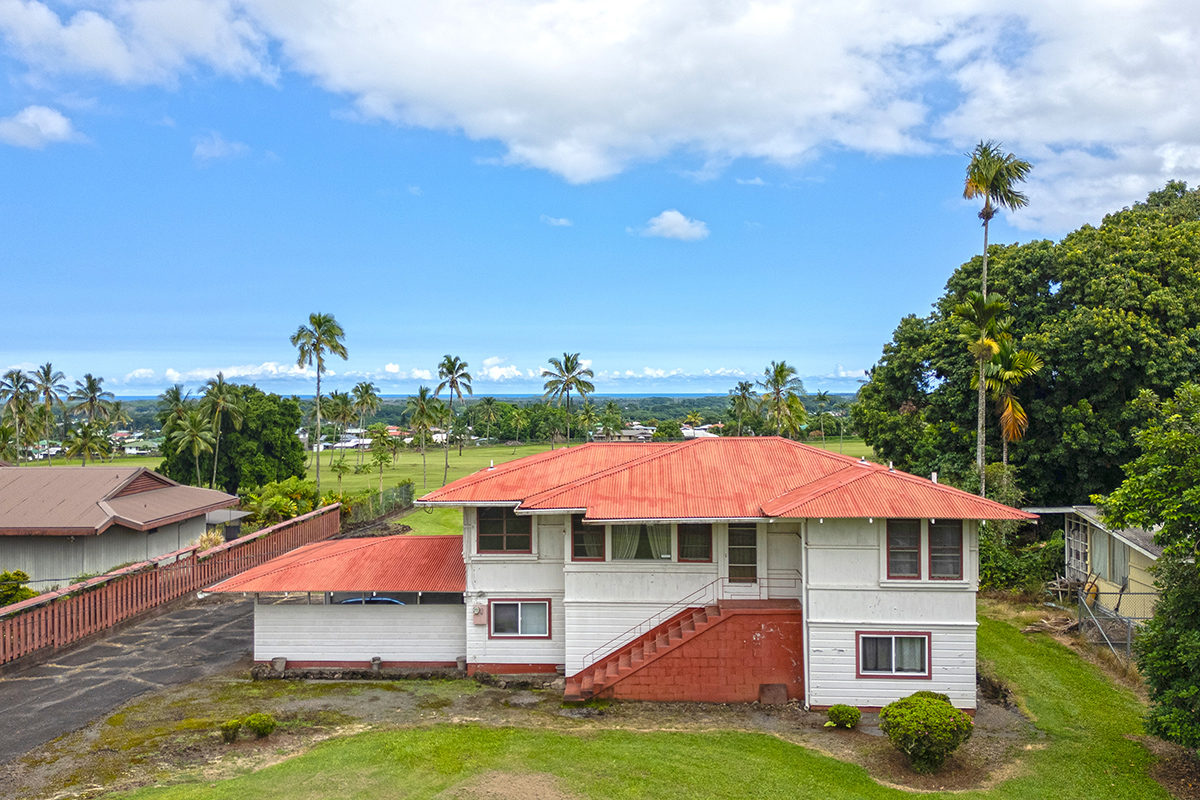 491 Iwalani St Property Photo 3