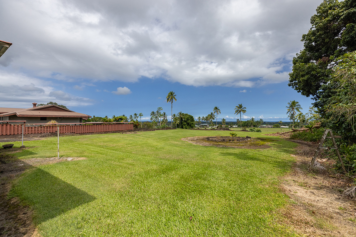 491 Iwalani St Property Photo 7