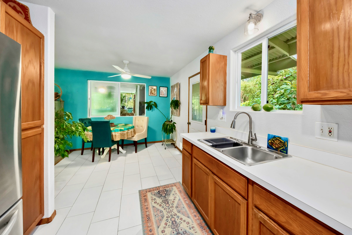 14-573 Seaview Rd Property Photo 4