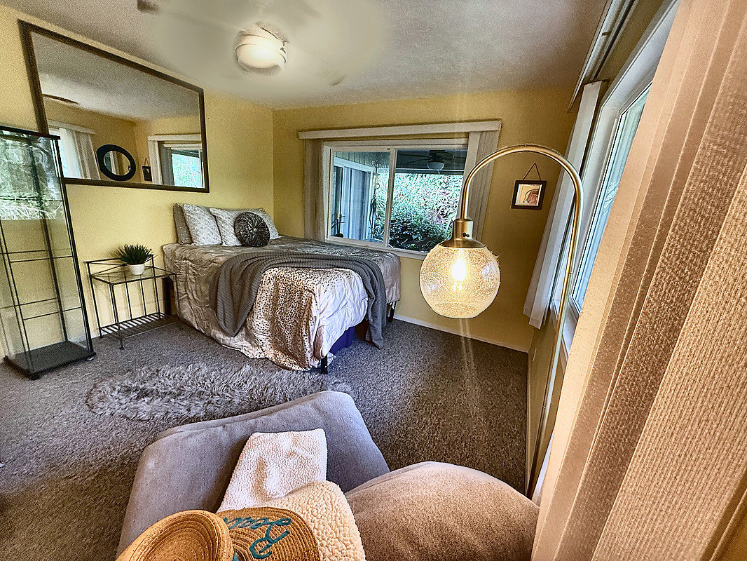 15-2701 Au St Property Photo 15