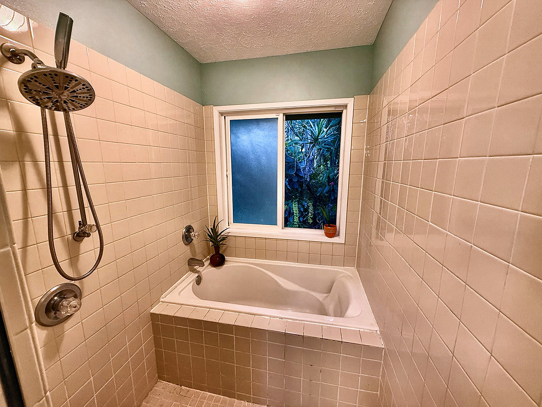 15-2701 Au St Property Photo 21