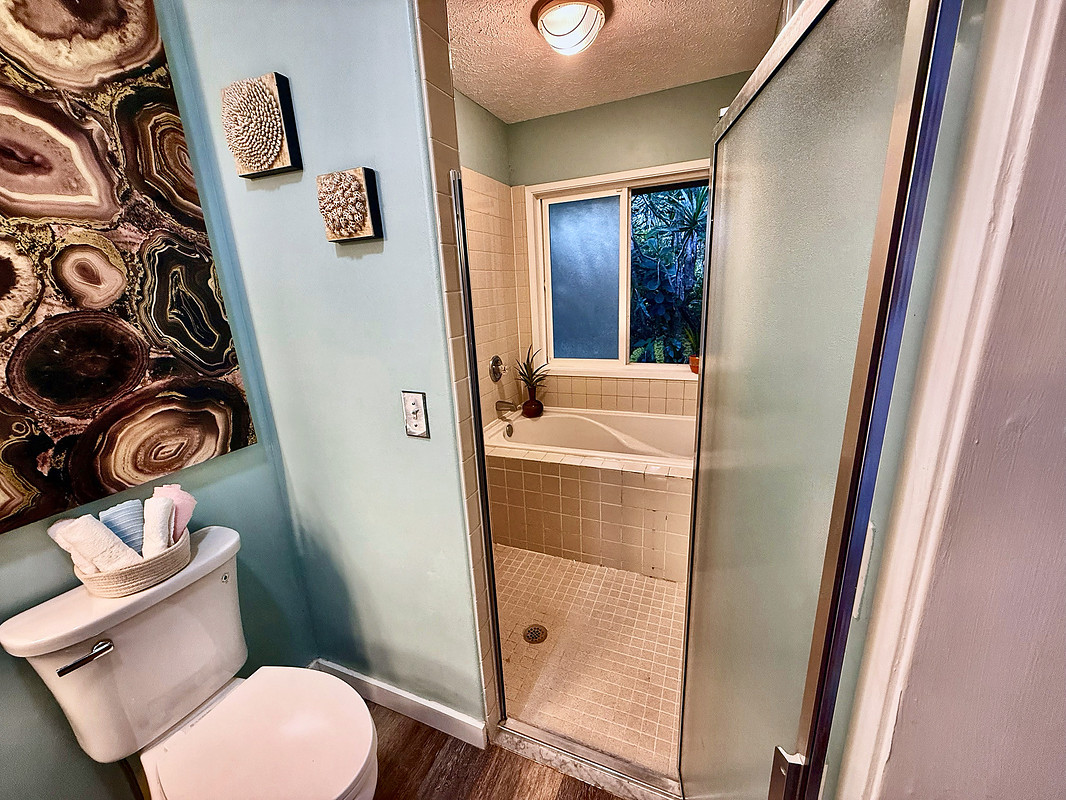 15-2701 Au St Property Photo 22