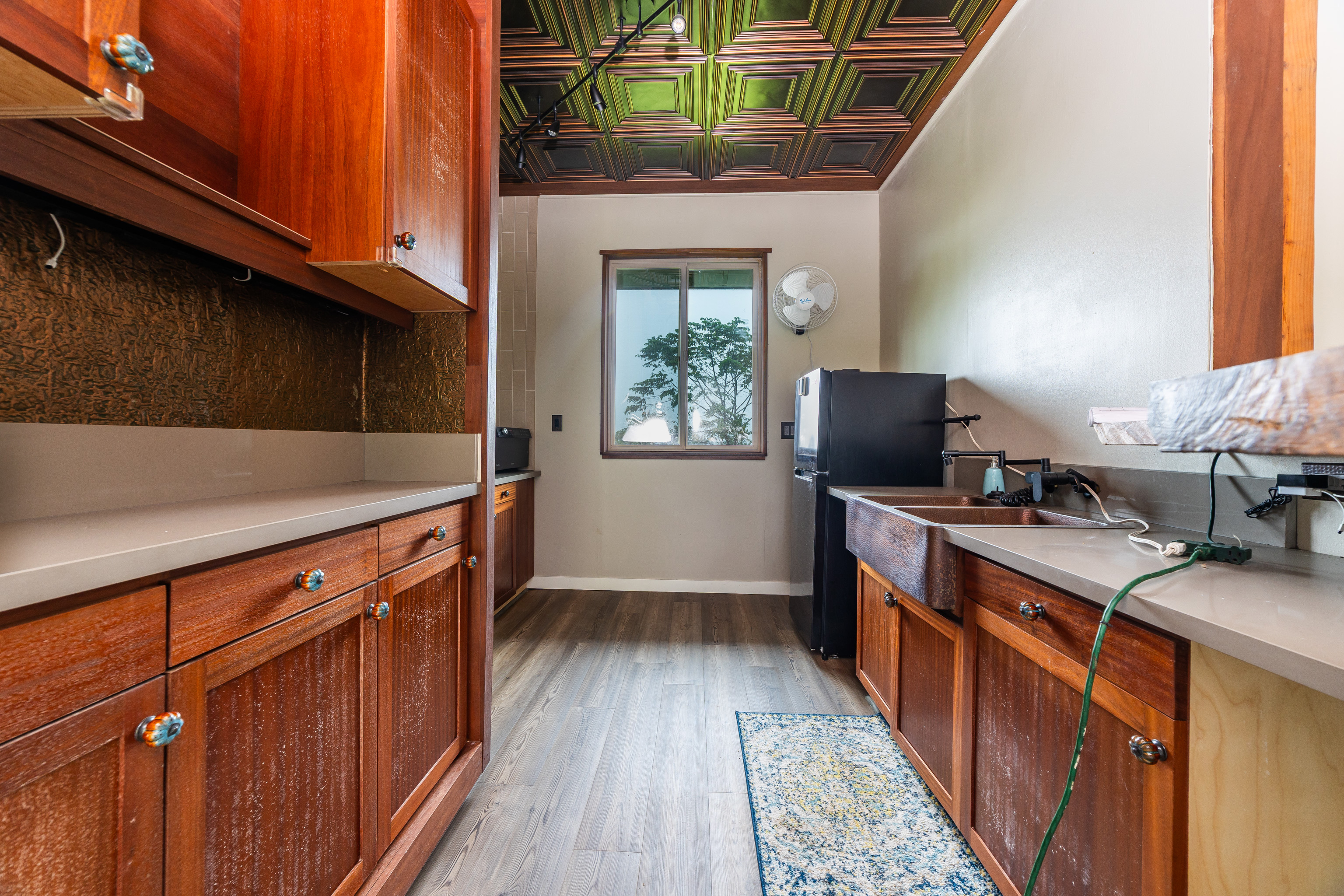 2637 Kaiwiki Rd Property Photo 4