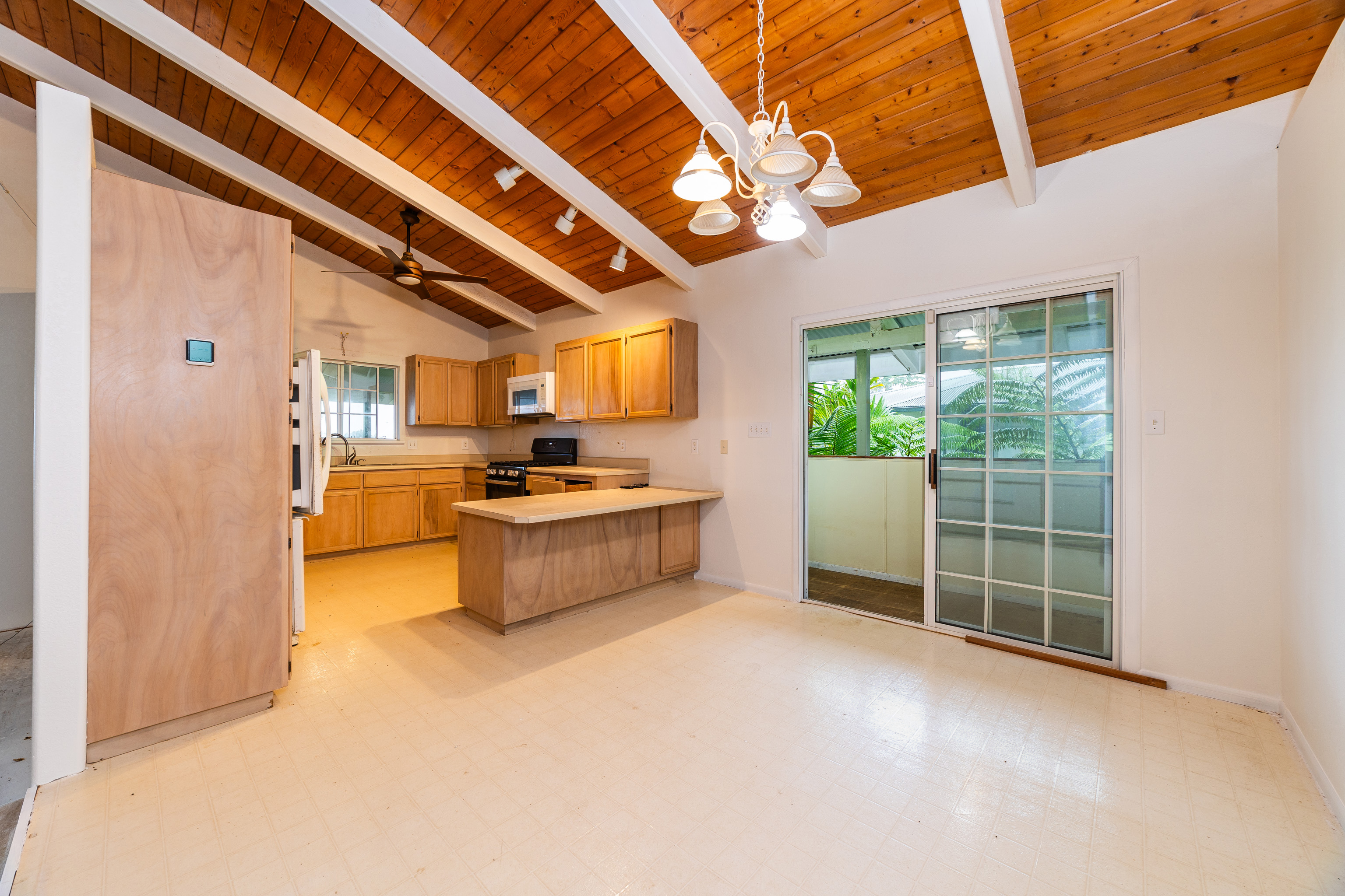 2637 Kaiwiki Rd Property Photo 23