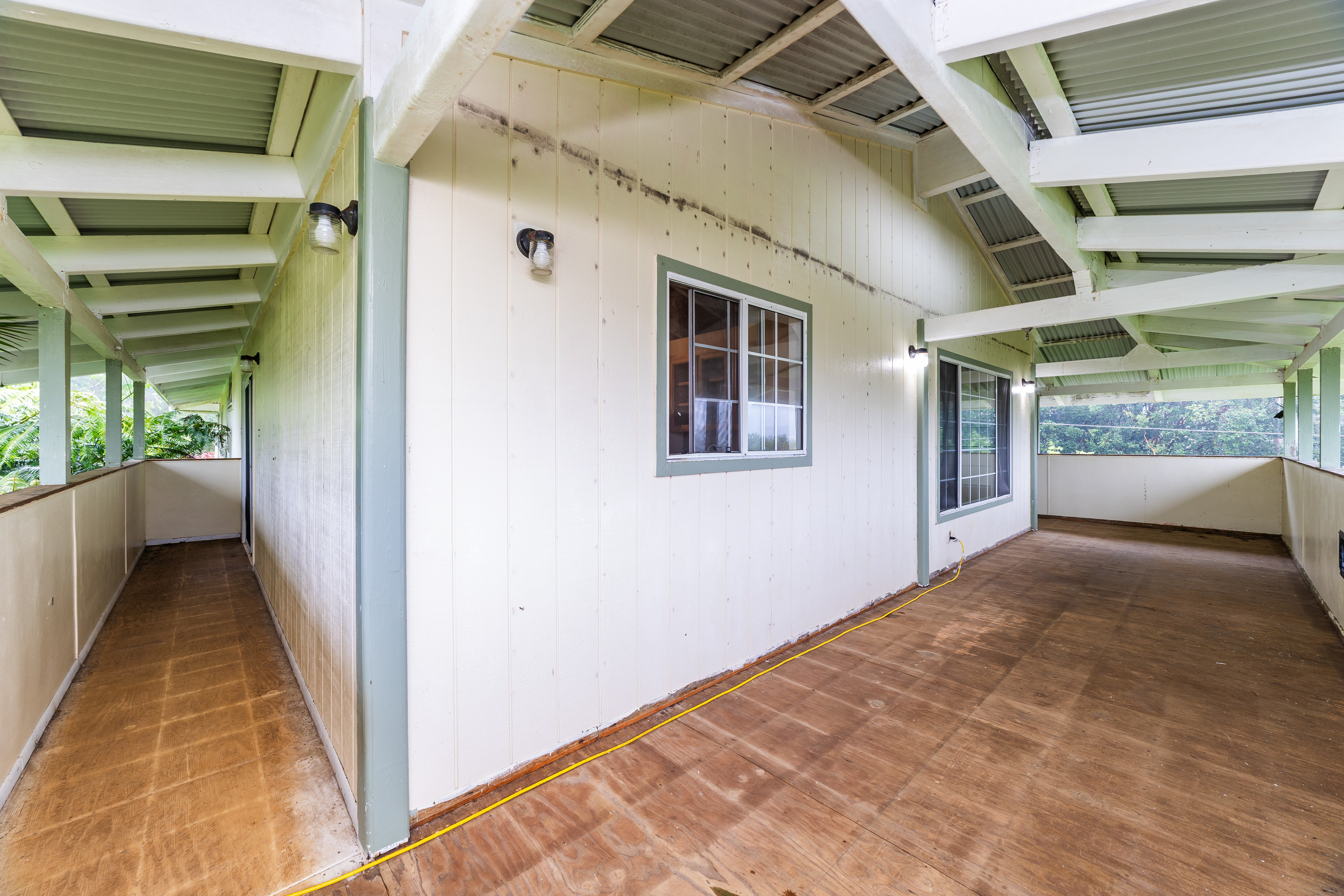 2637 Kaiwiki Rd Property Photo 27