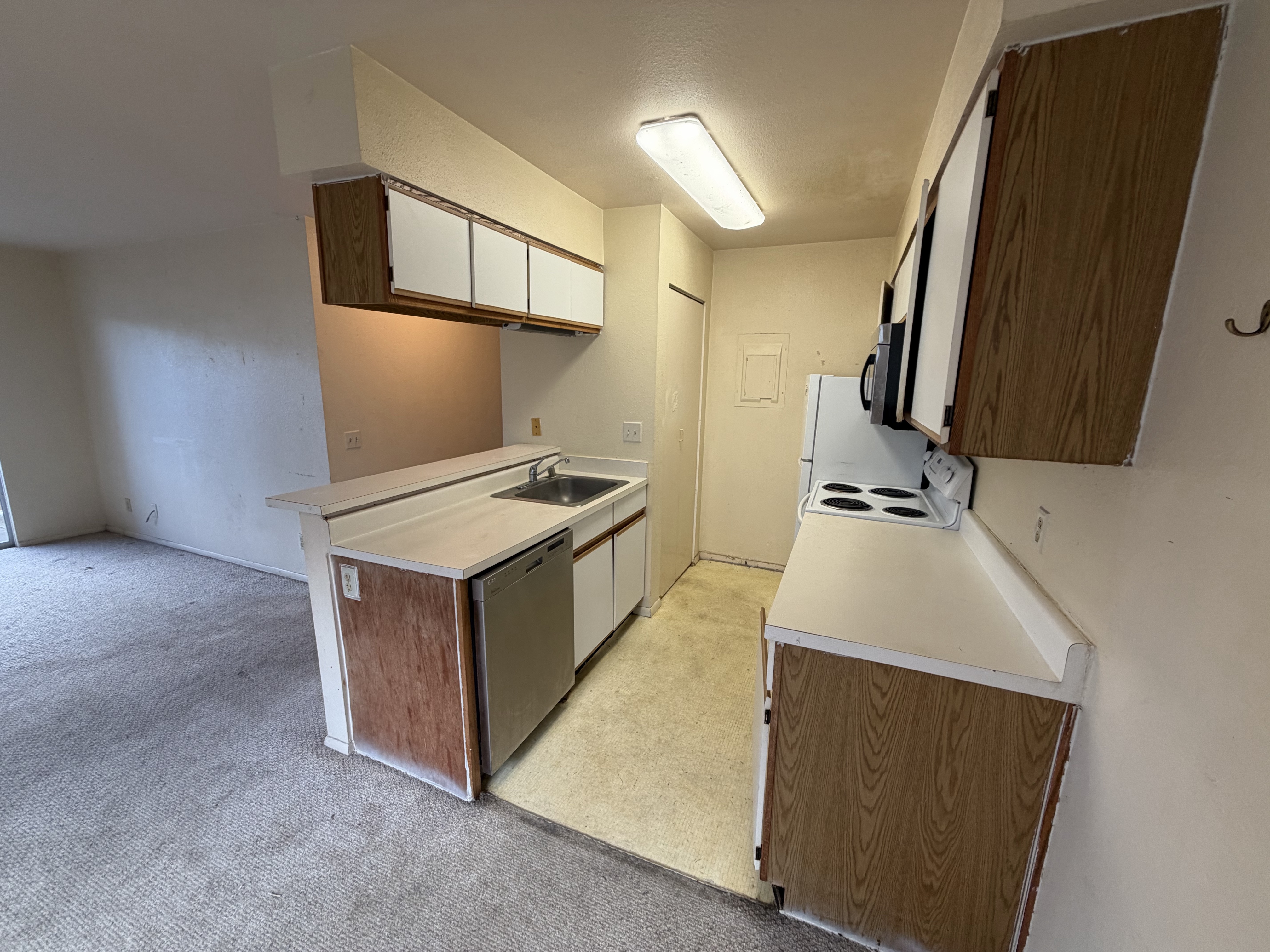 68-3831 Lua Kula St K205 Property Photo 2