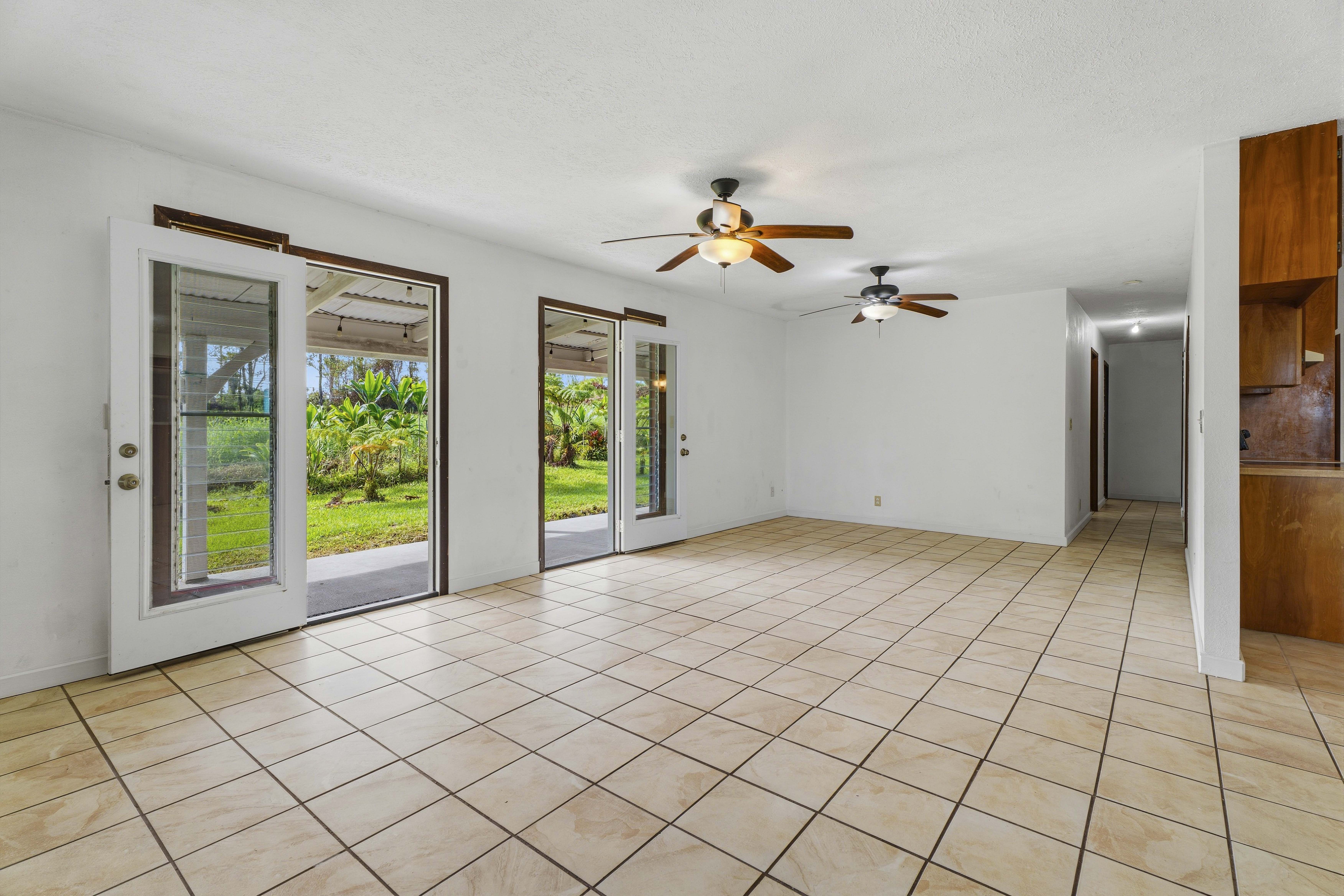 18-3839 Off S. Kulani Rd Property Photo 5
