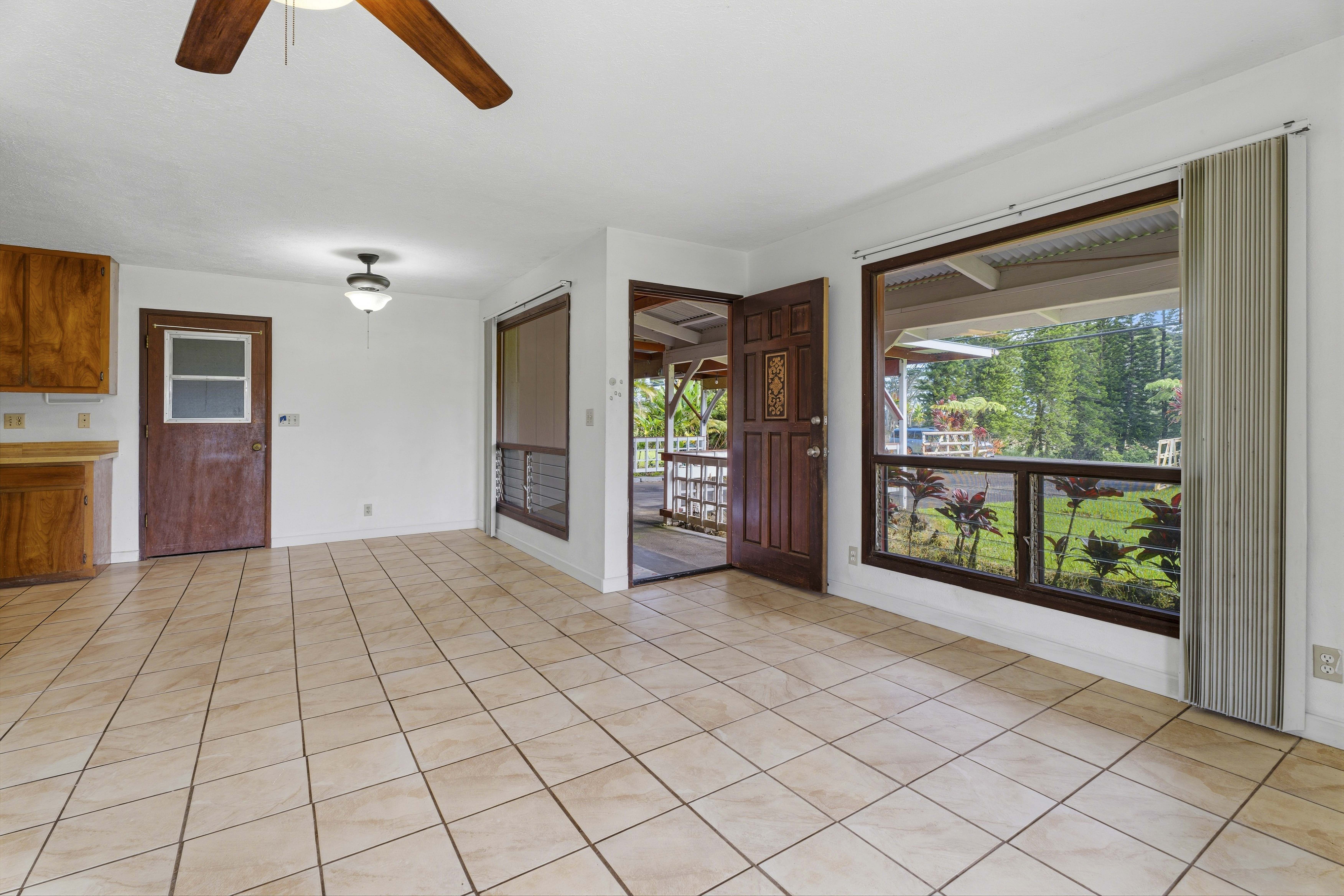 18-3839 Off S. Kulani Rd Property Photo 6