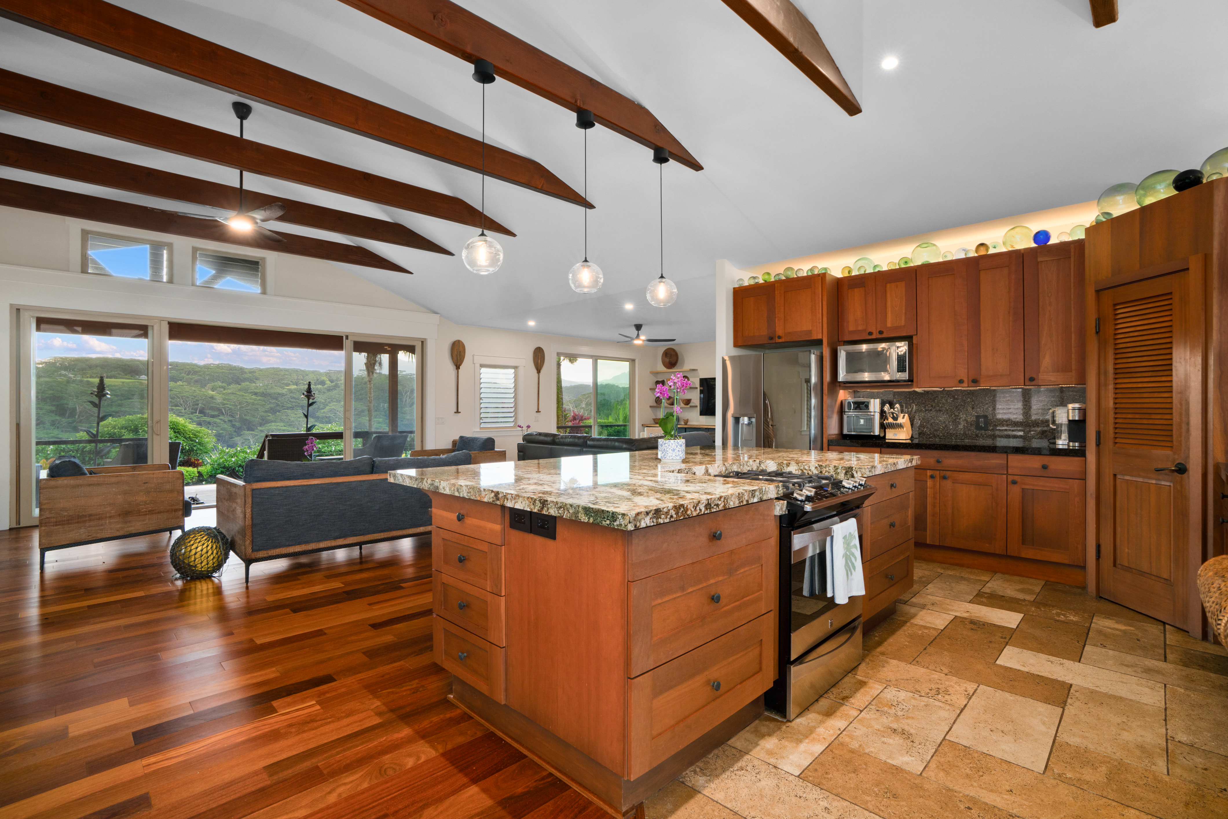 3275 Kalihiwai Rd B Property Photo 12