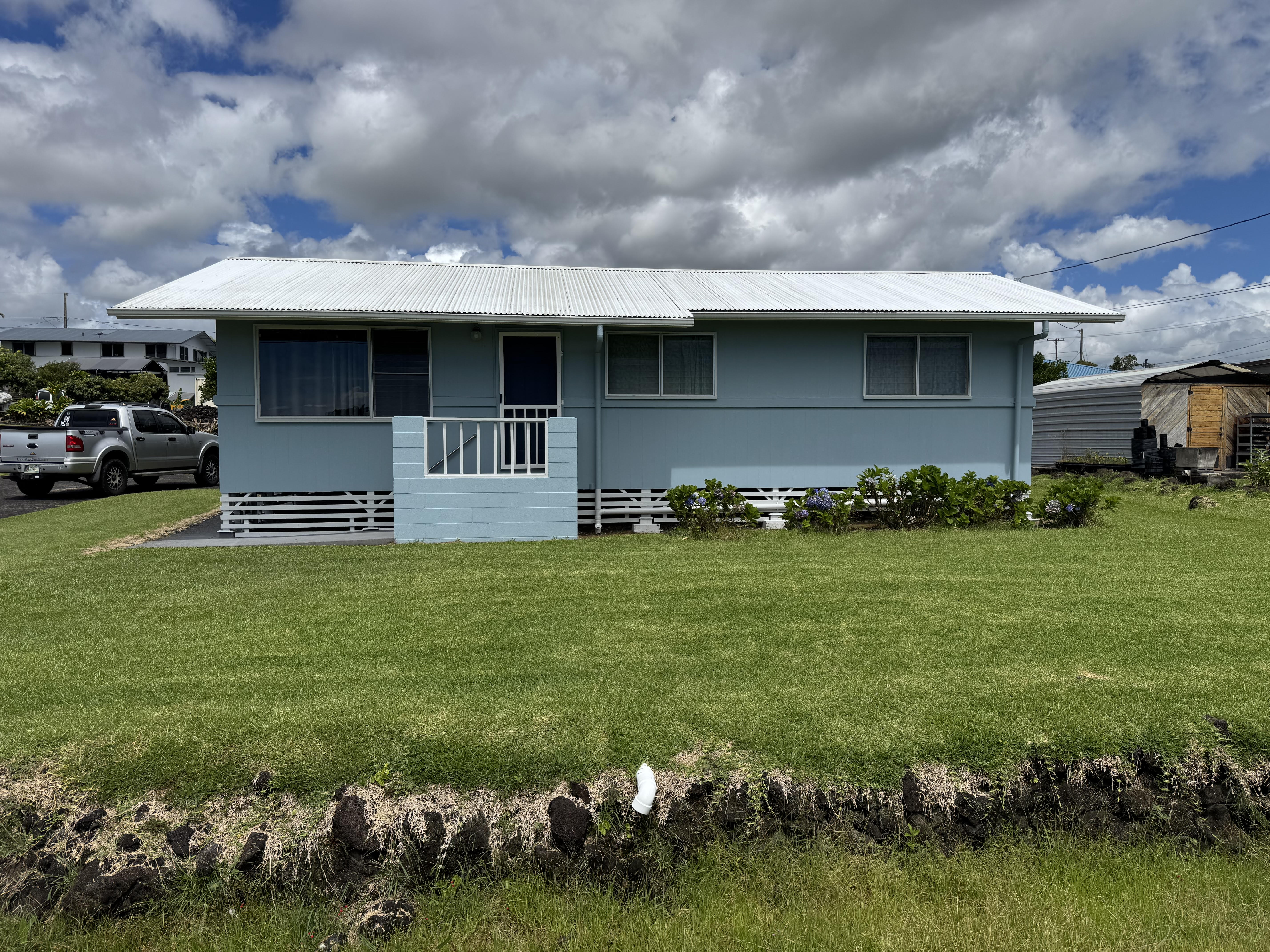 28 Hiluhilu St Property Photo 1