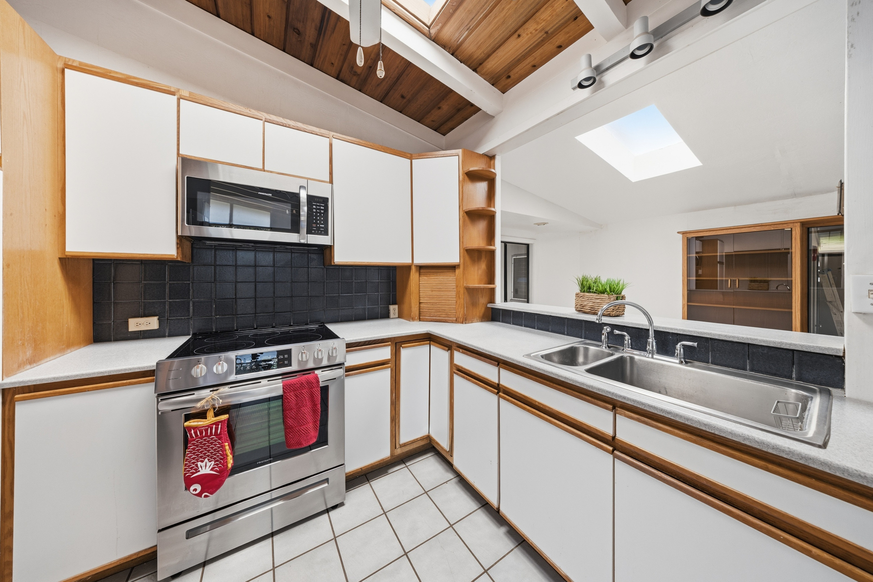3058 Pua Nani St Property Photo 14