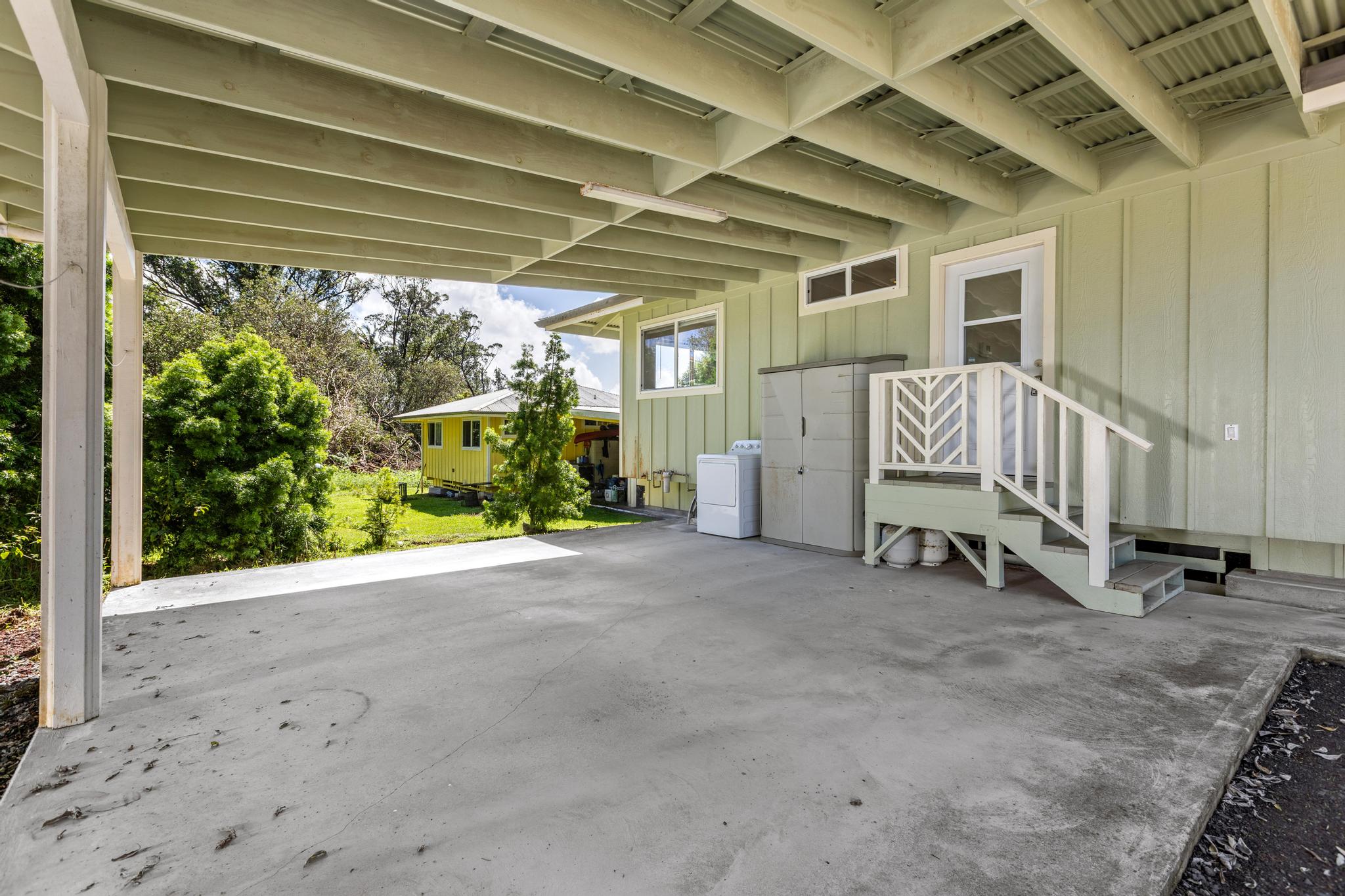 18-4084 Haumalu St Property Photo 5
