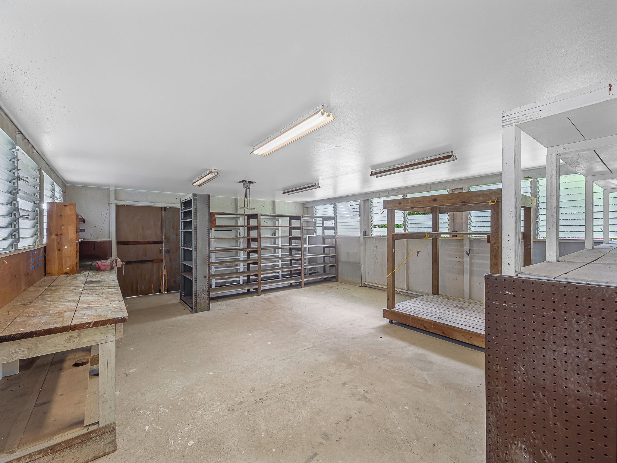 347 Nohea St Property Photo 17