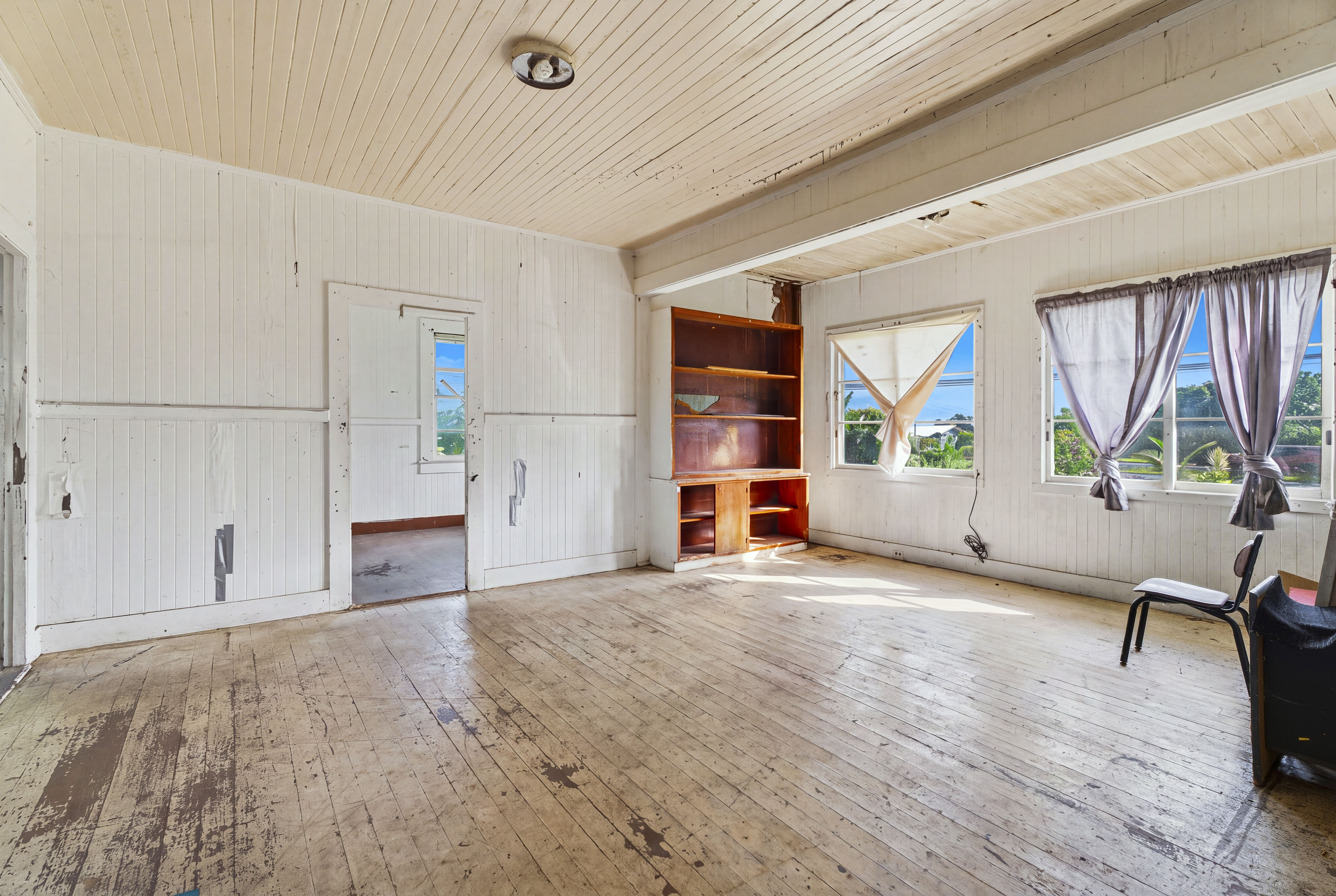 1704 Kinoole St Property Photo 20