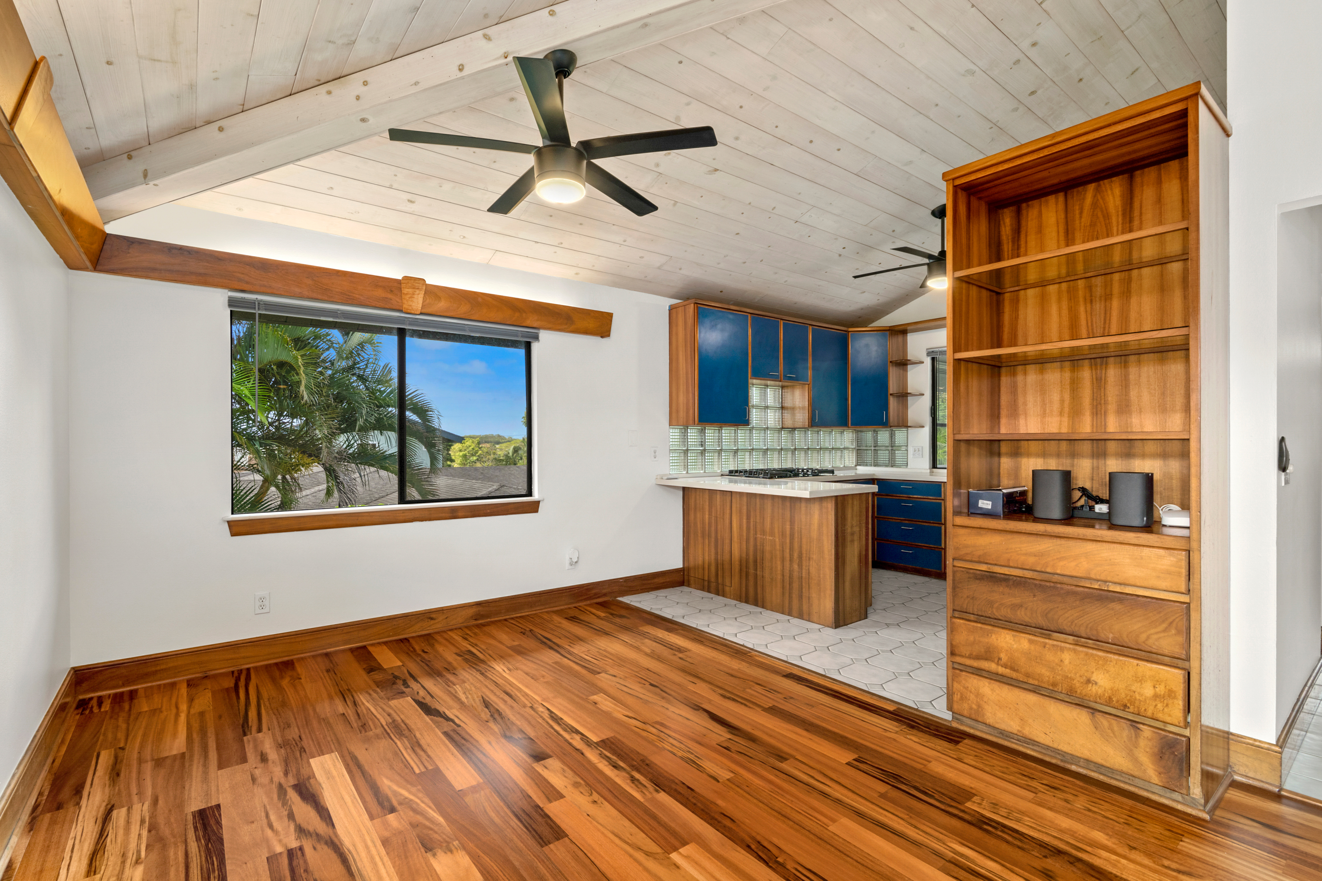 4185 Omao Rd A Property Photo 5