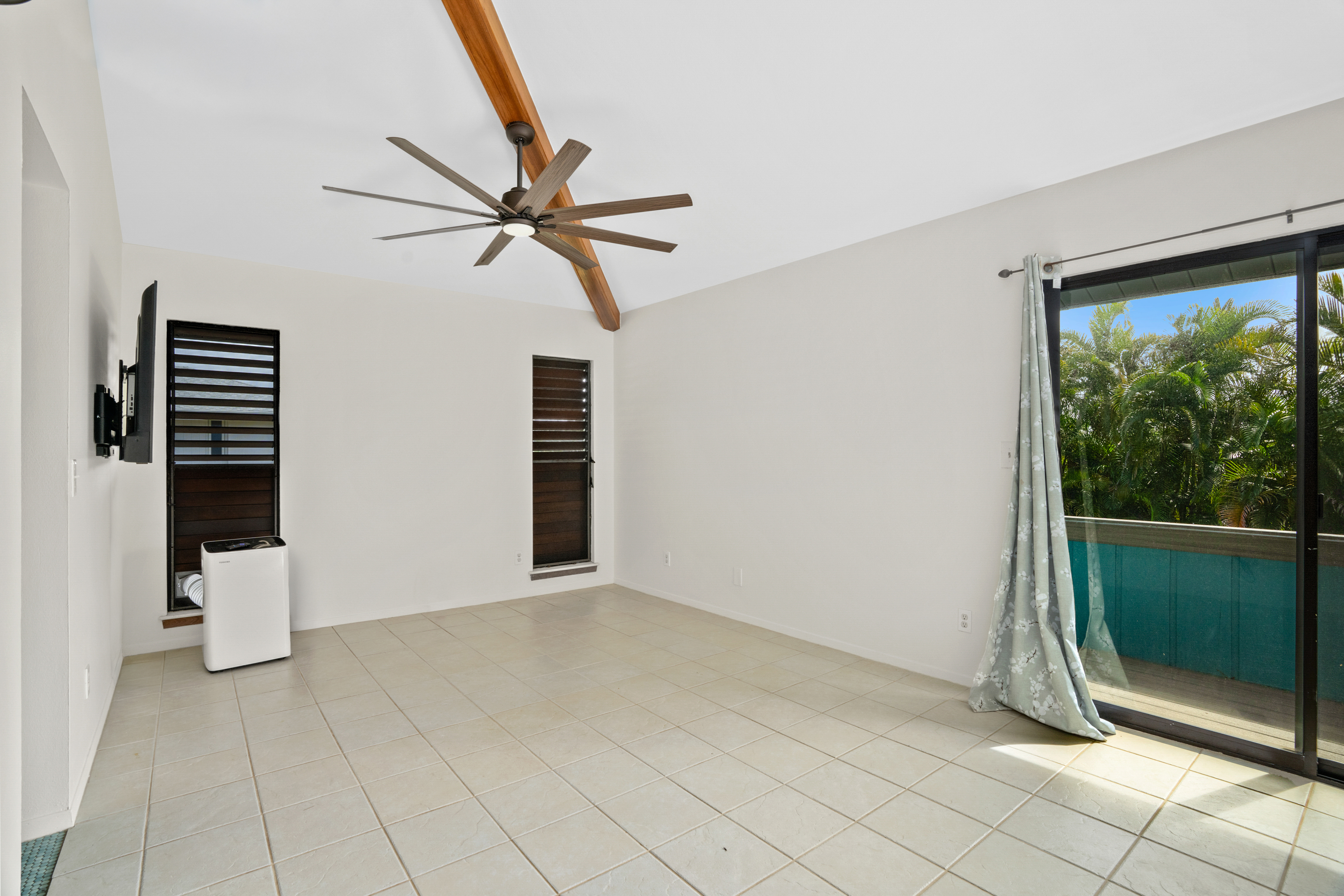 4185 Omao Rd A Property Photo 18