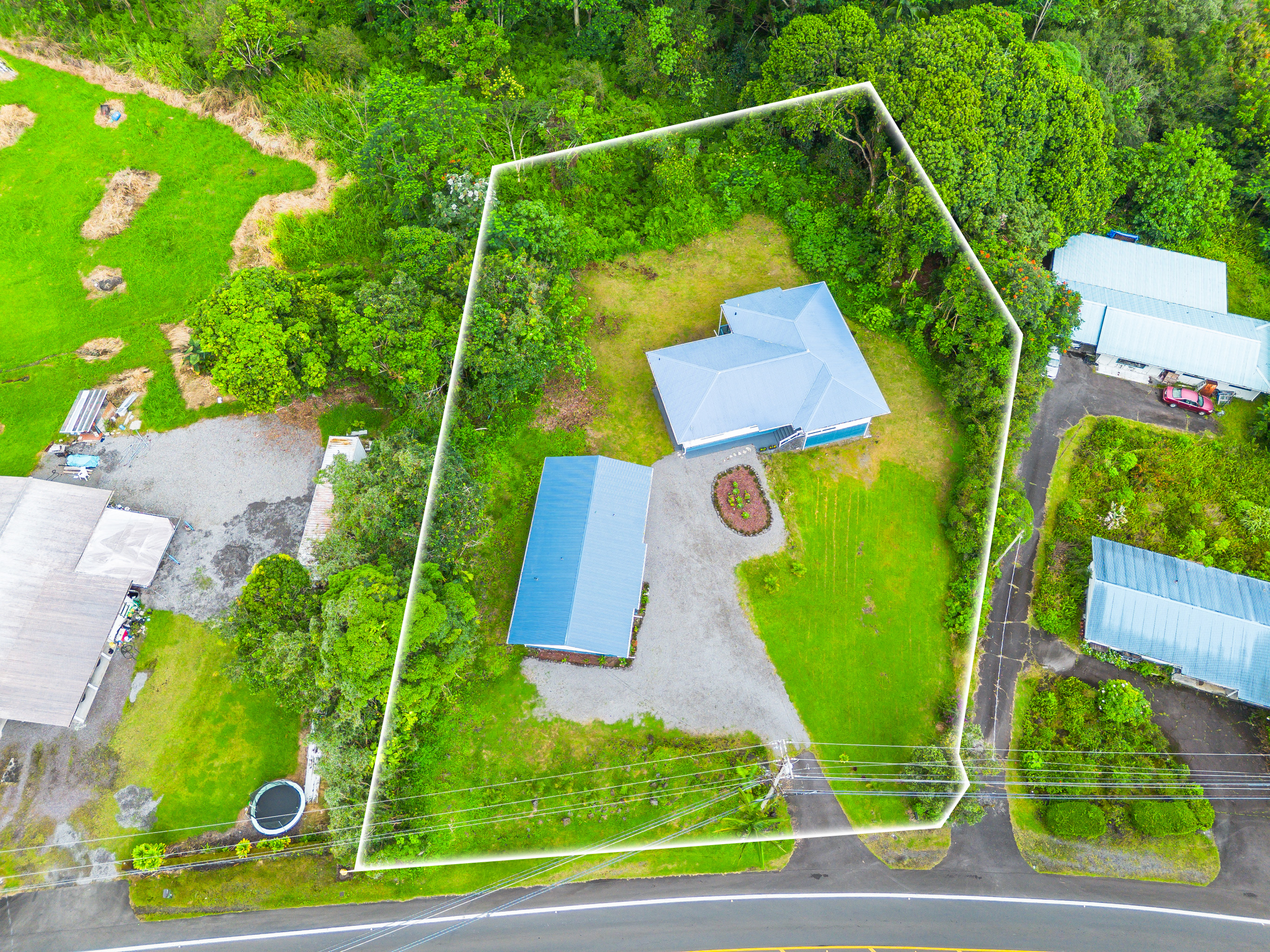 1360 Kaumana Dr Property Photo 2