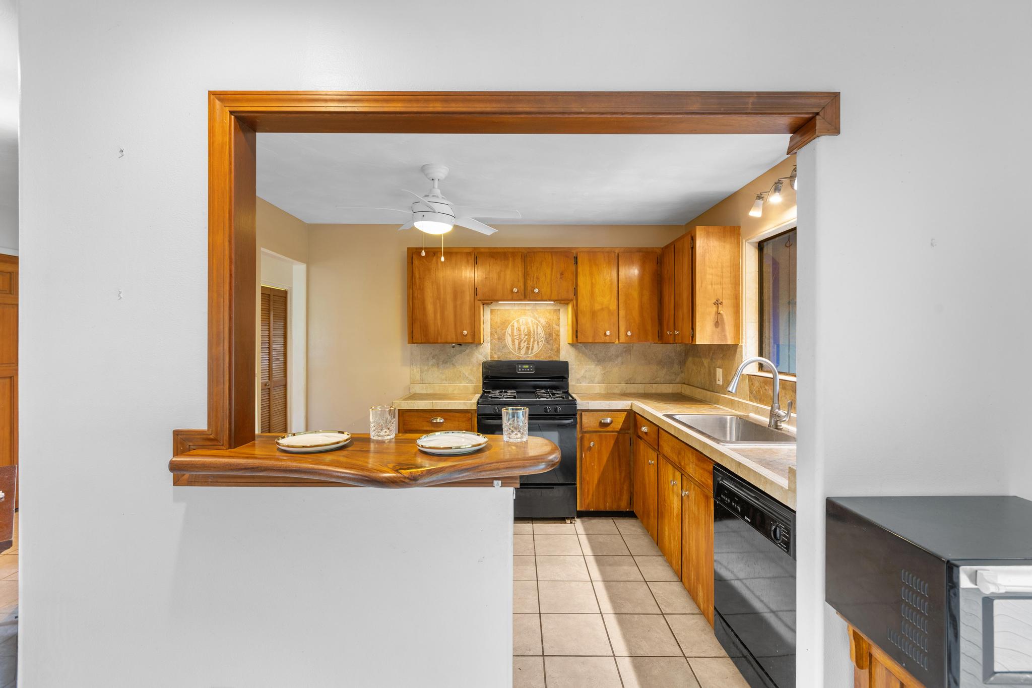 15-1126 Railroad Ave Property Photo 5