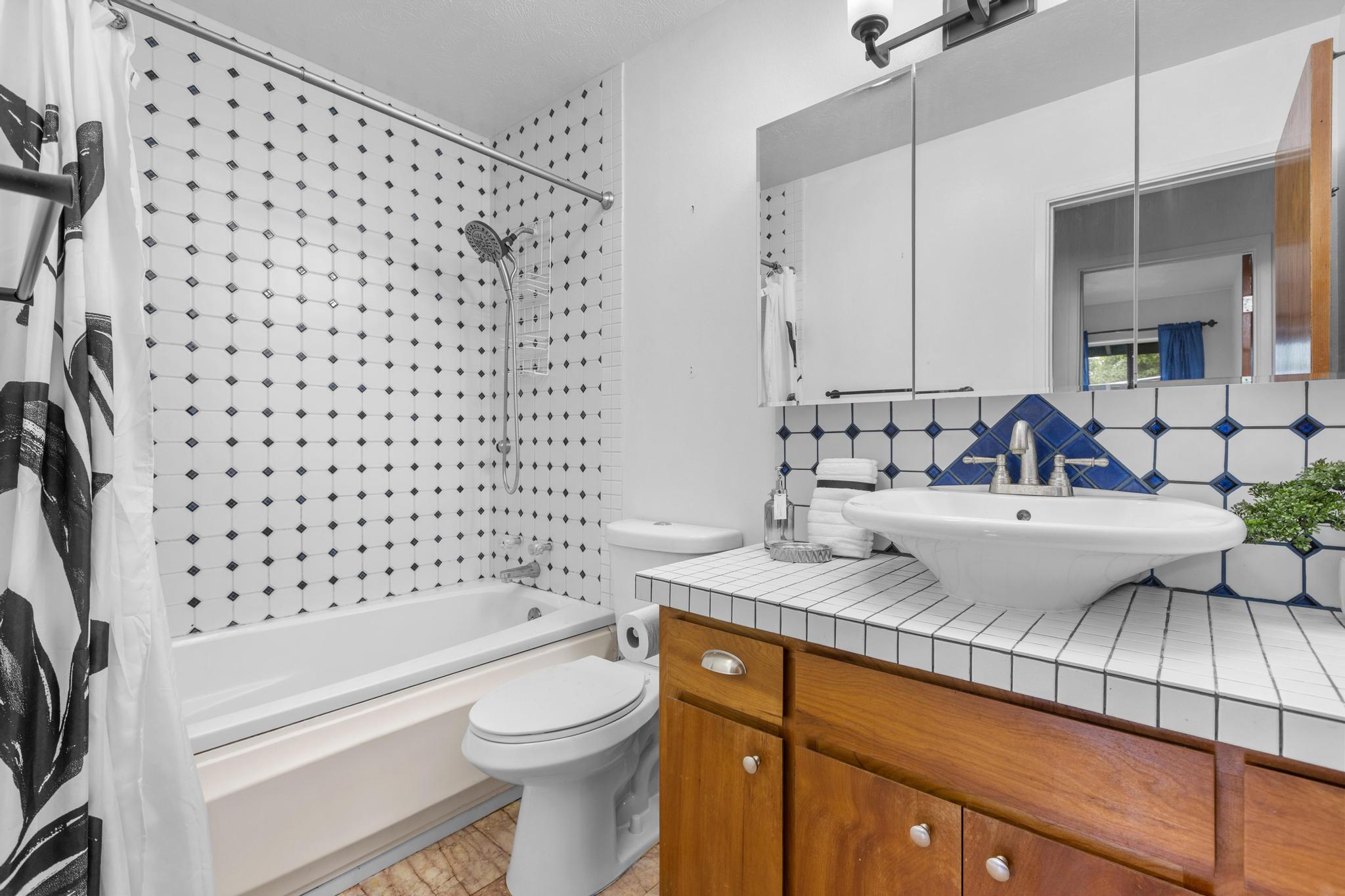 15-1126 Railroad Ave Property Photo 9