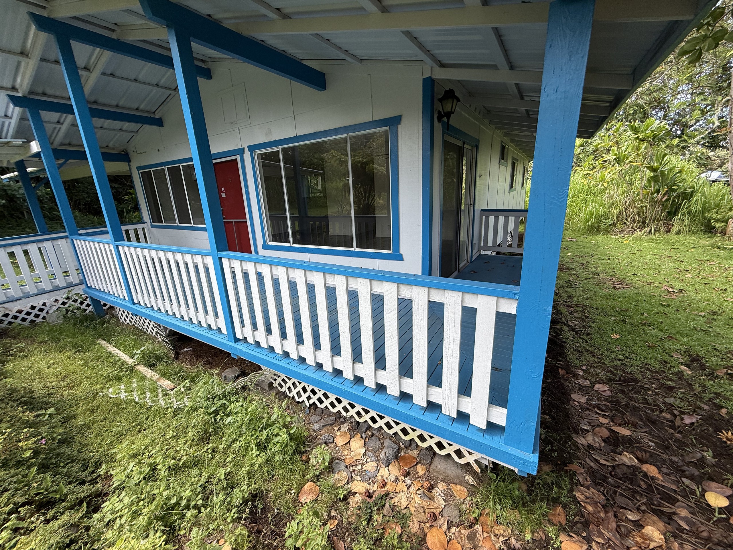 15-2737 Lai St Property Photo 4