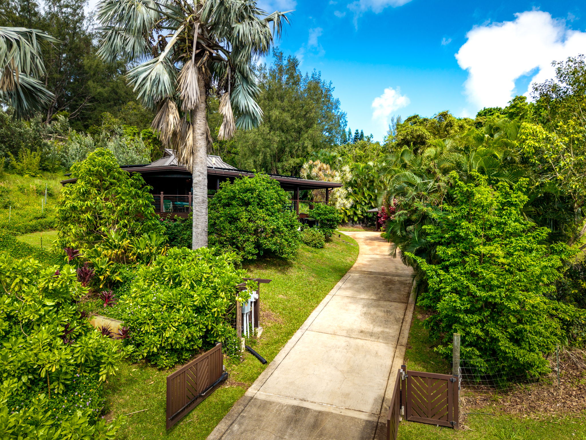 6770-m Koolau Rd Property Photo 2