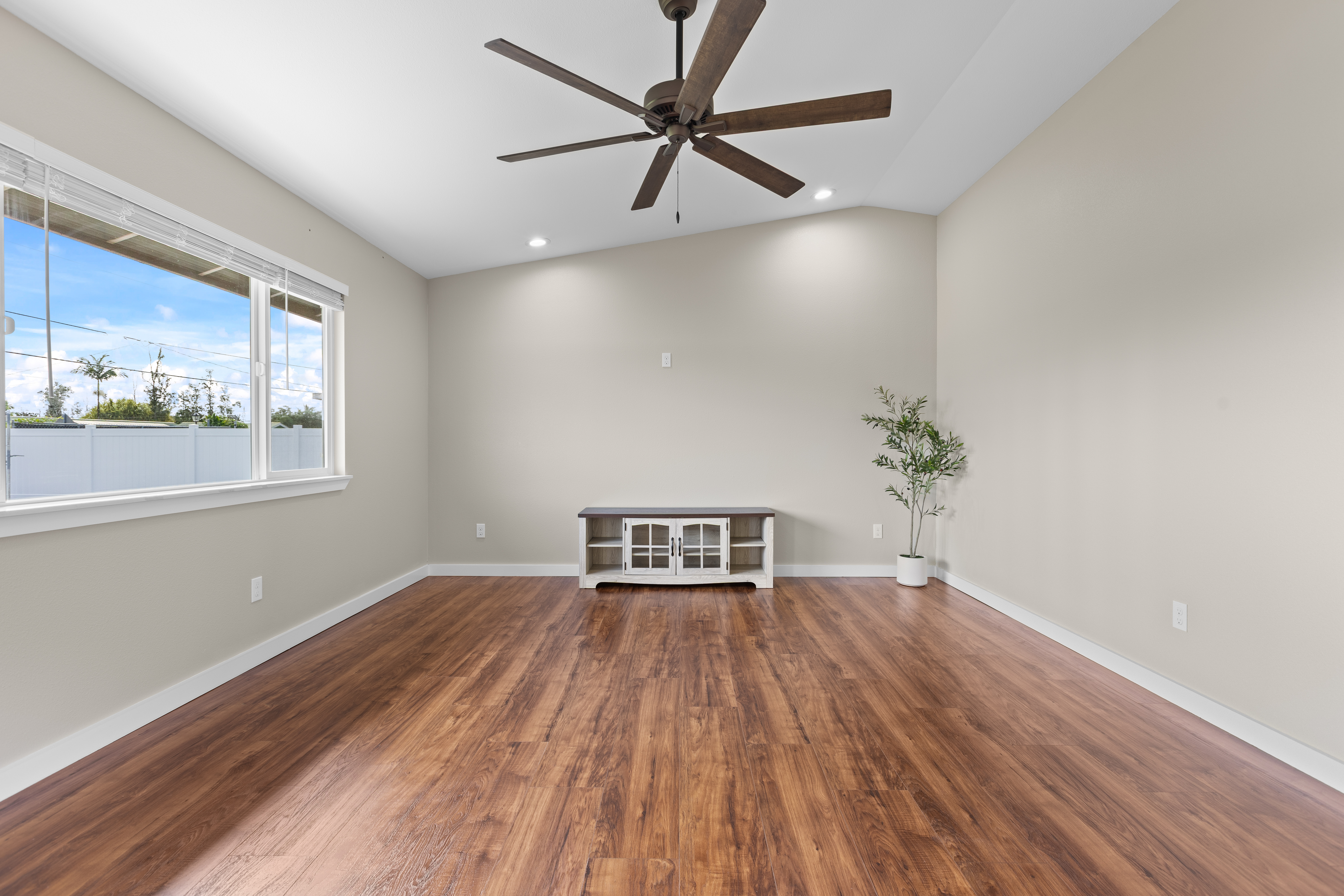 16-2130 Silversword Dr Property Photo 7