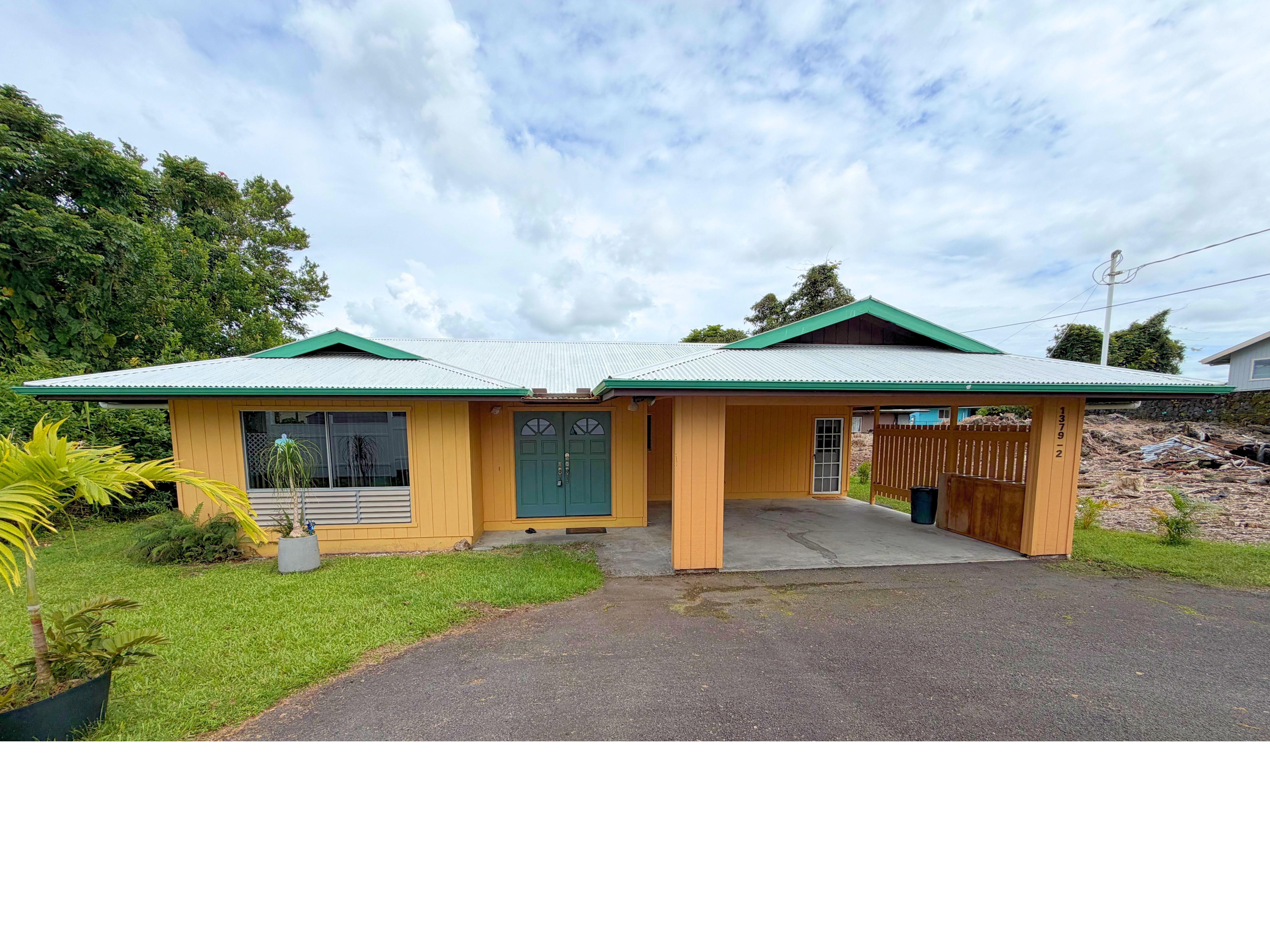1379 Komohana St Property Photo 1