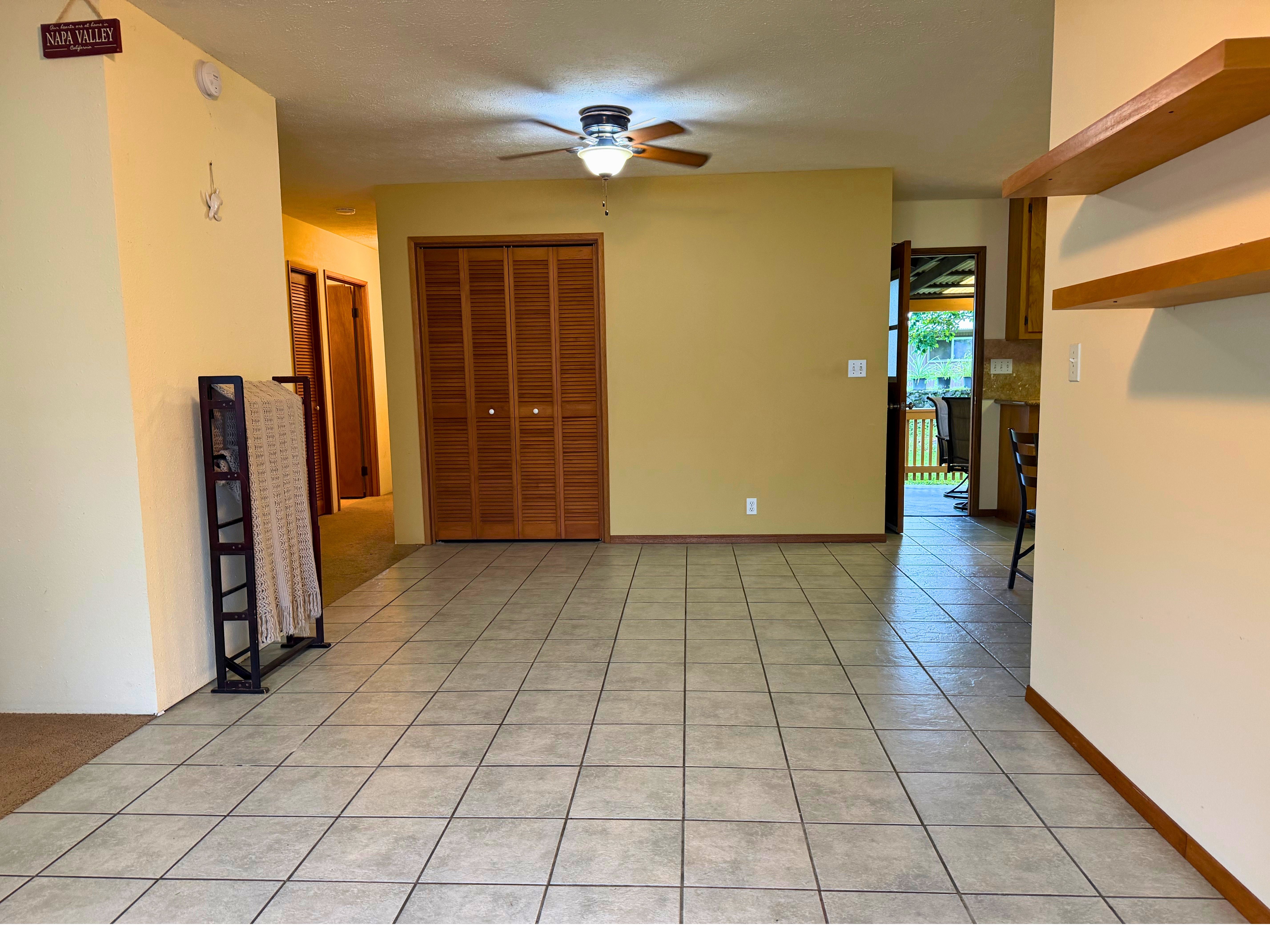 1379 Komohana St Property Photo 5
