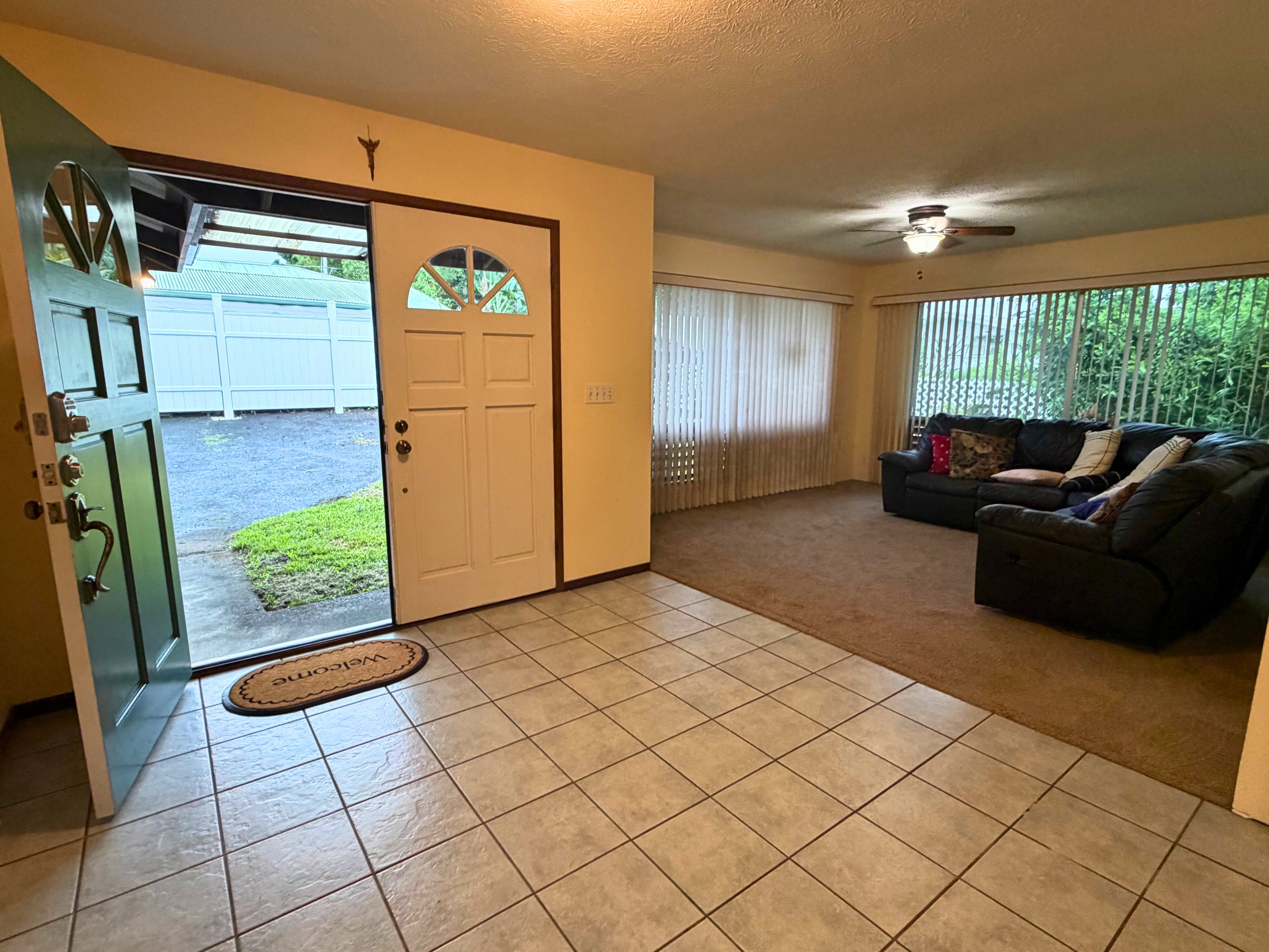 1379 Komohana St Property Photo 6