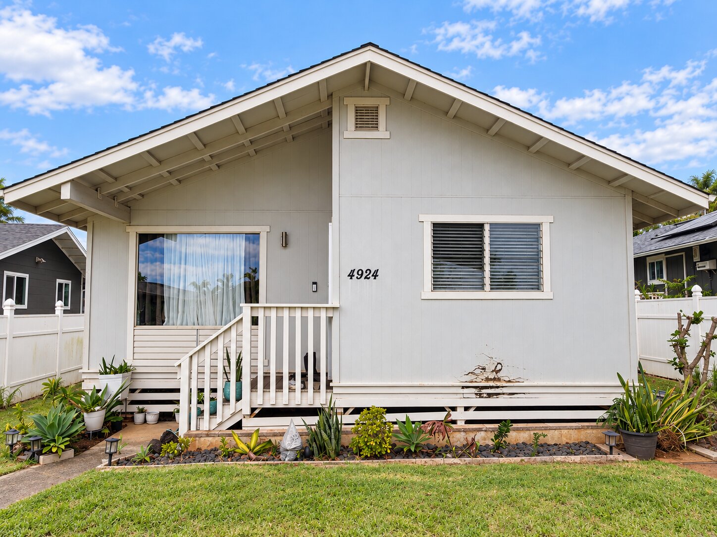 4924 Aliali Rd 0015 Property Photo 1