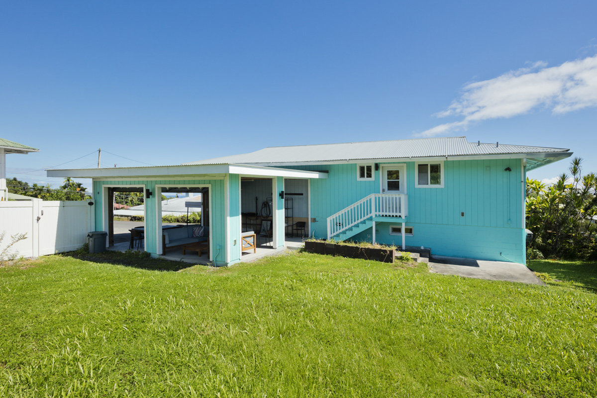 441 Mohouli St A & B Property Photo 28