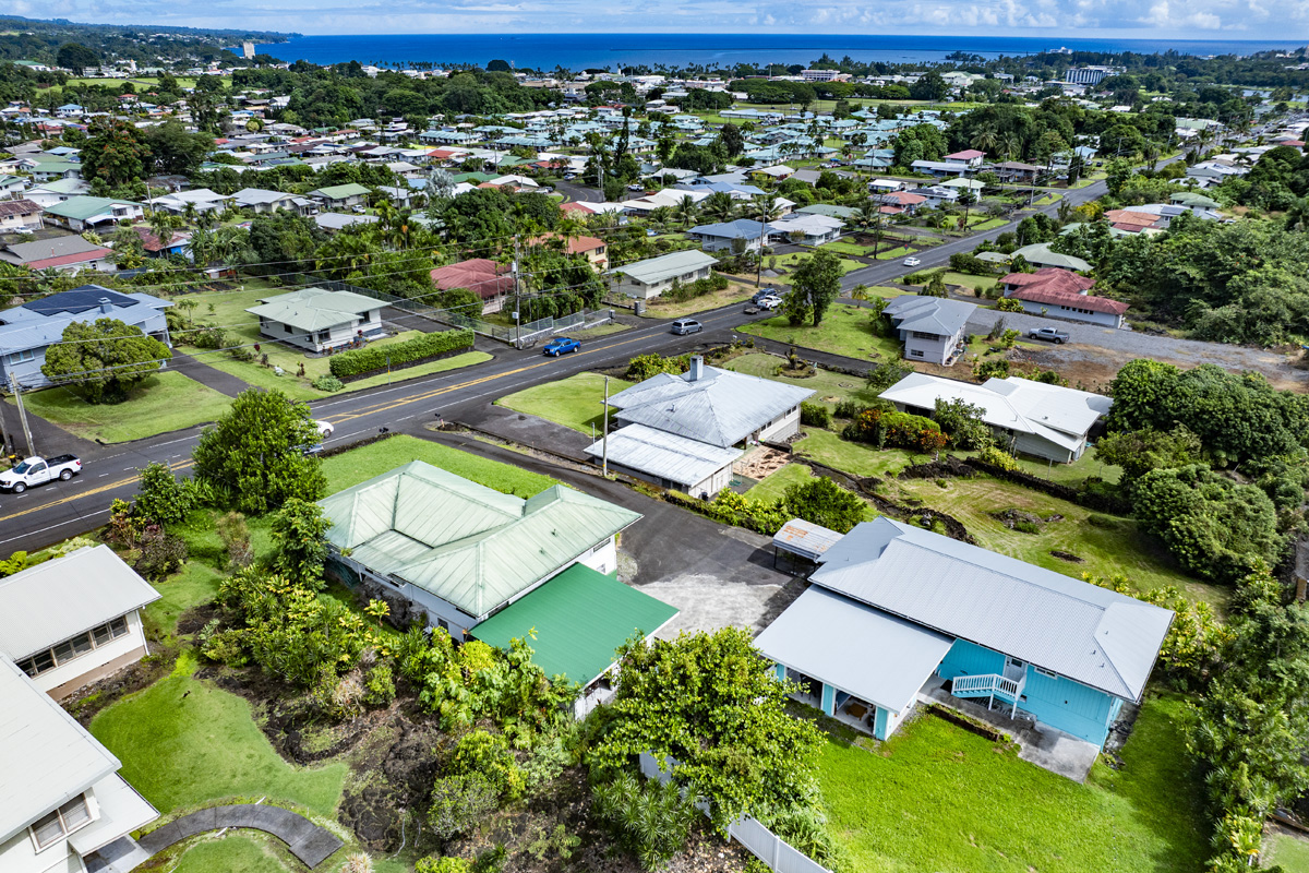 441 Mohouli St A & B Property Photo 29