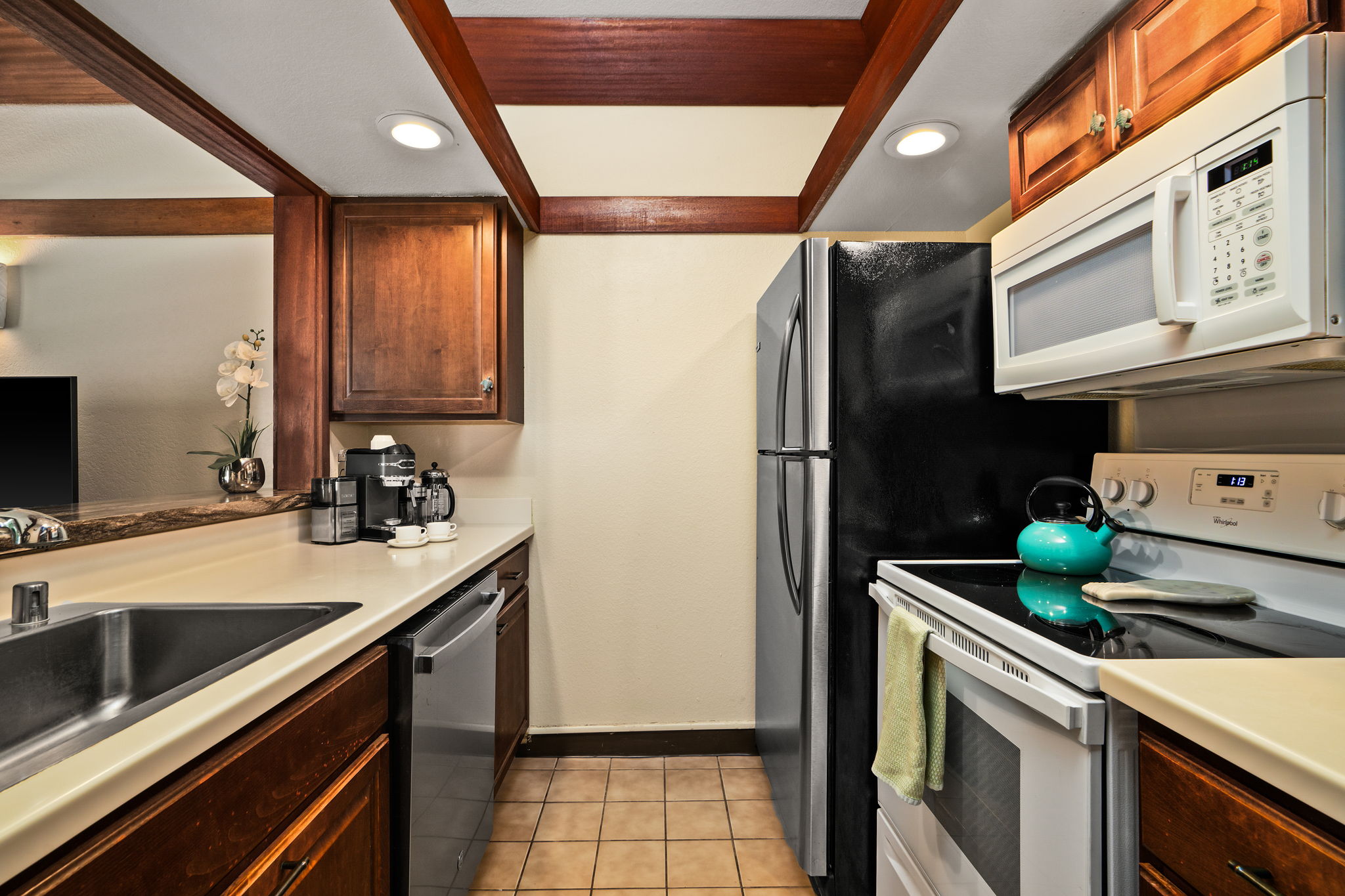 2253 Poipu Rd 426 Property Photo 9