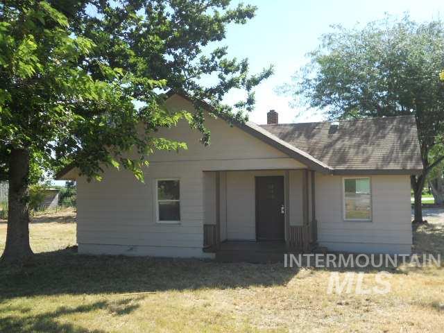12998 Orchard Ave Property Photo 1