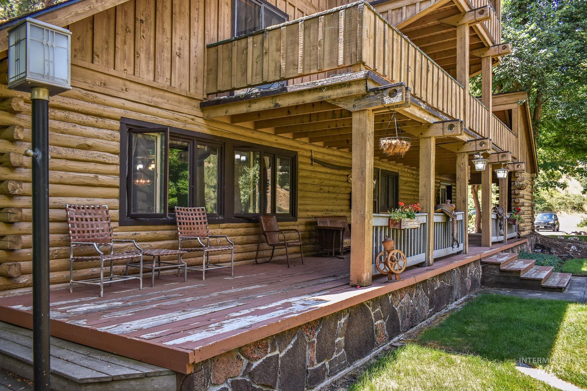 1590 Big Salmon River Rd Property Photo 3
