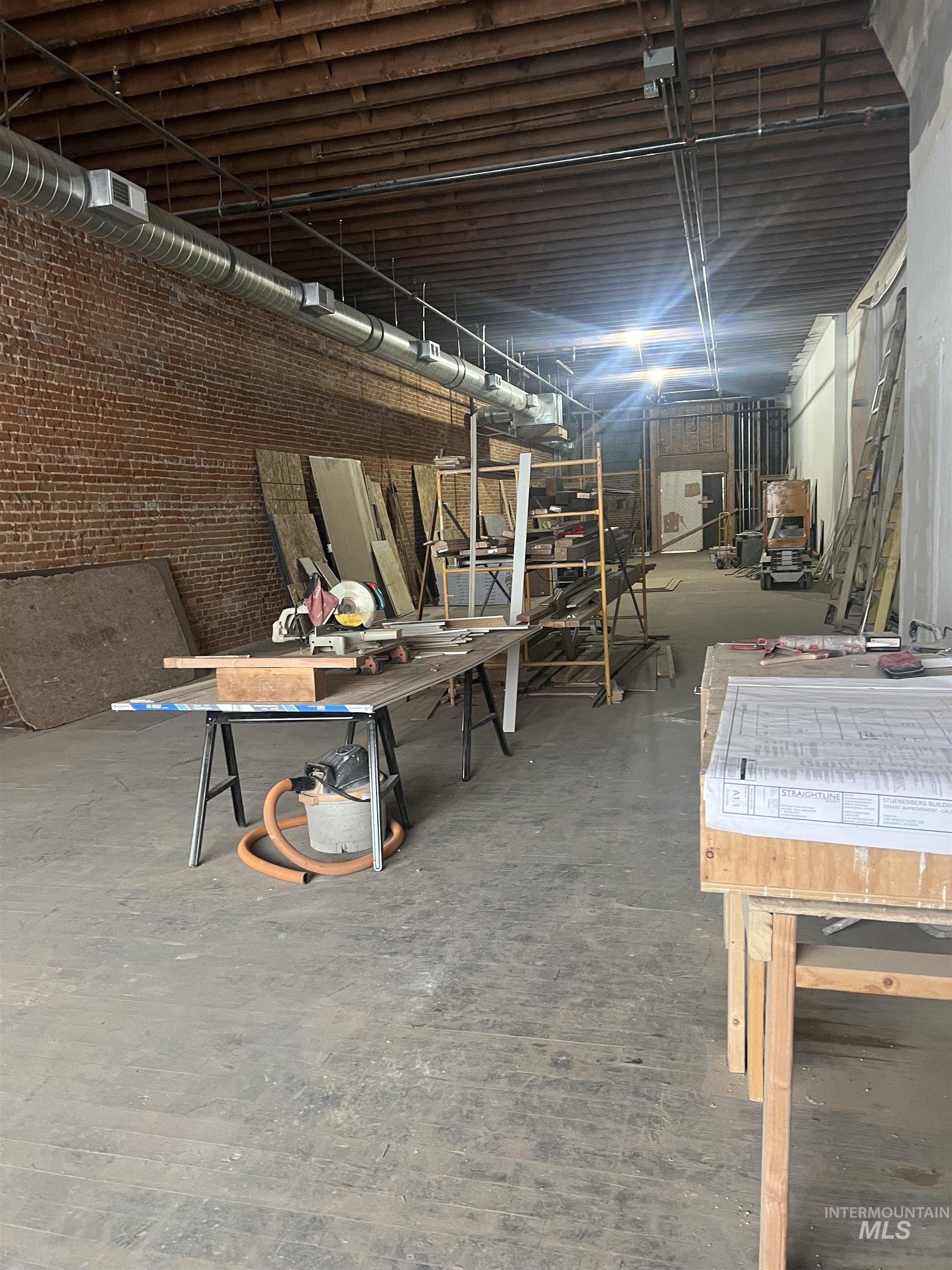 708 Main Property Photo 19
