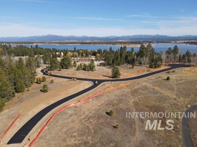 15 Aspen Glade Court Property Photo 7