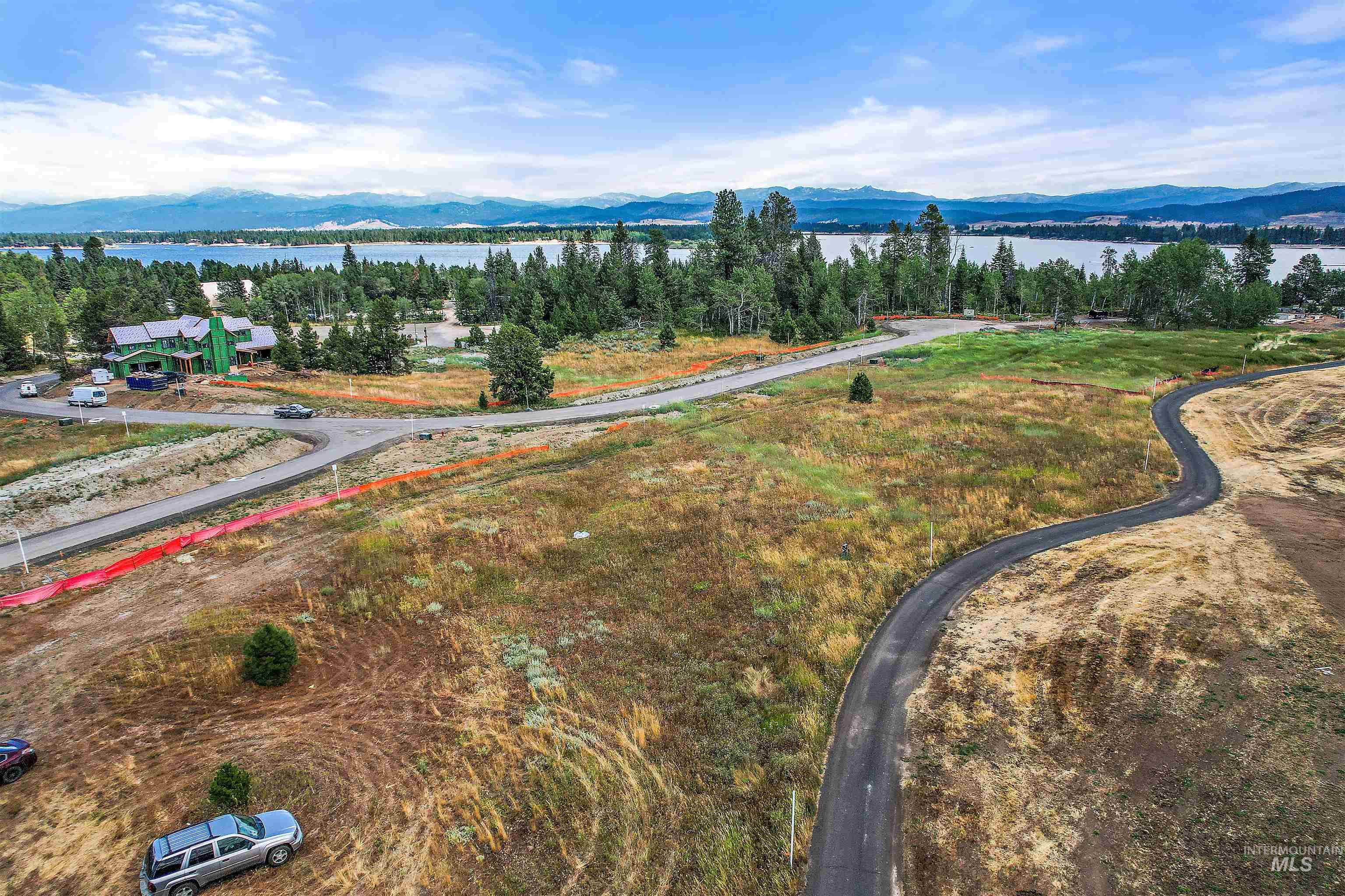 15 Aspen Glade Court Property Photo 11