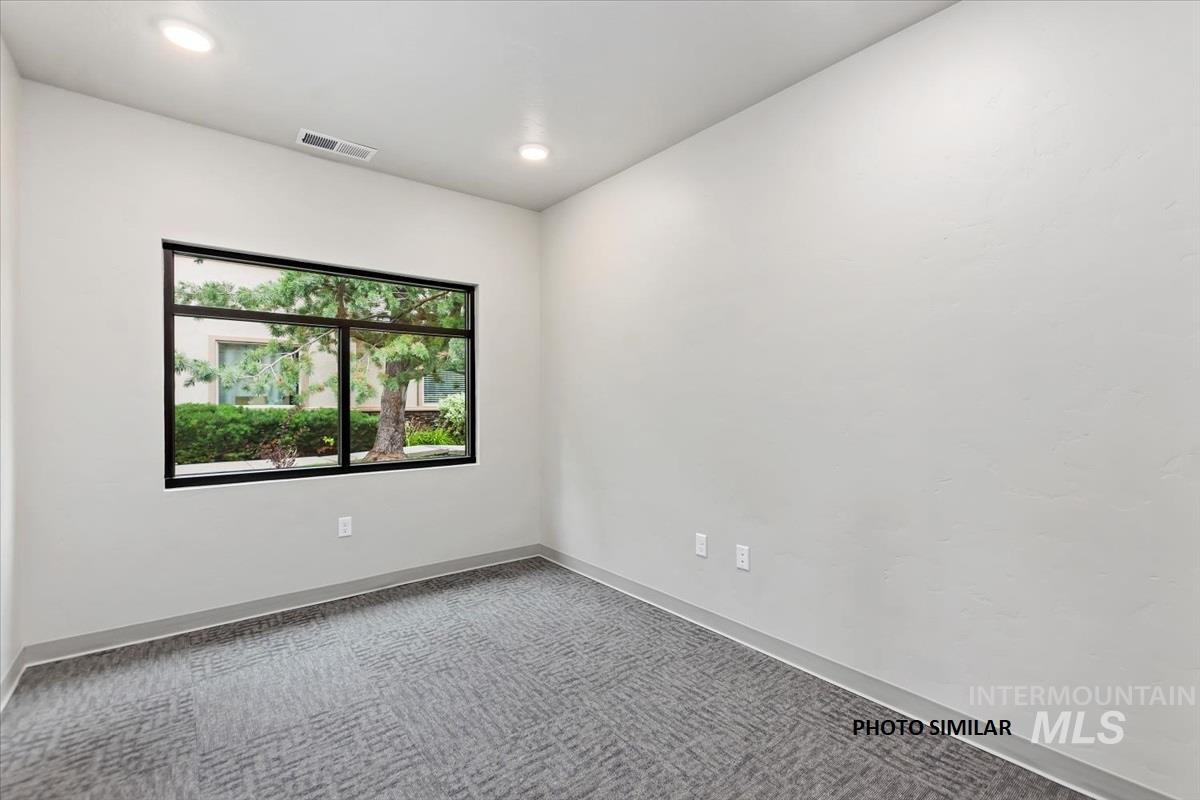 4735 N Summit Way Property Photo 8