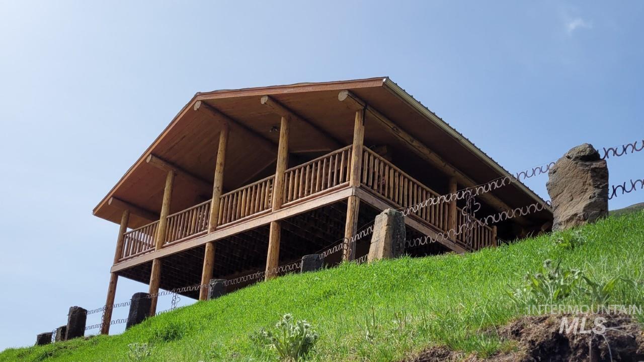 TBD Bentz Lodge