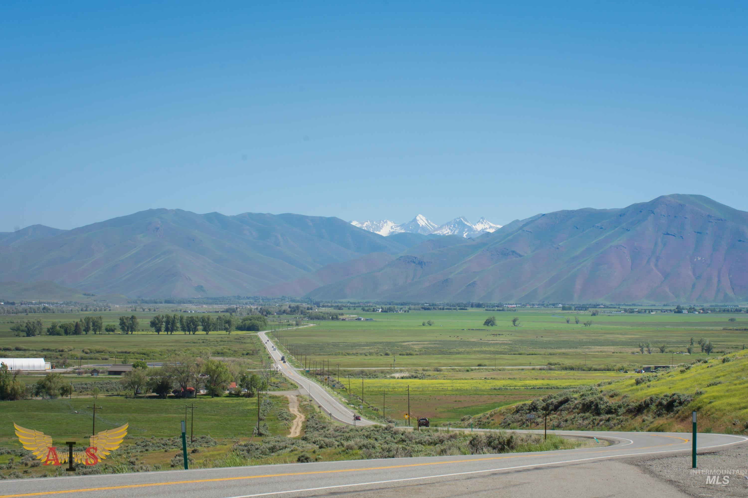 17830 Highway 20 Property Photo 6