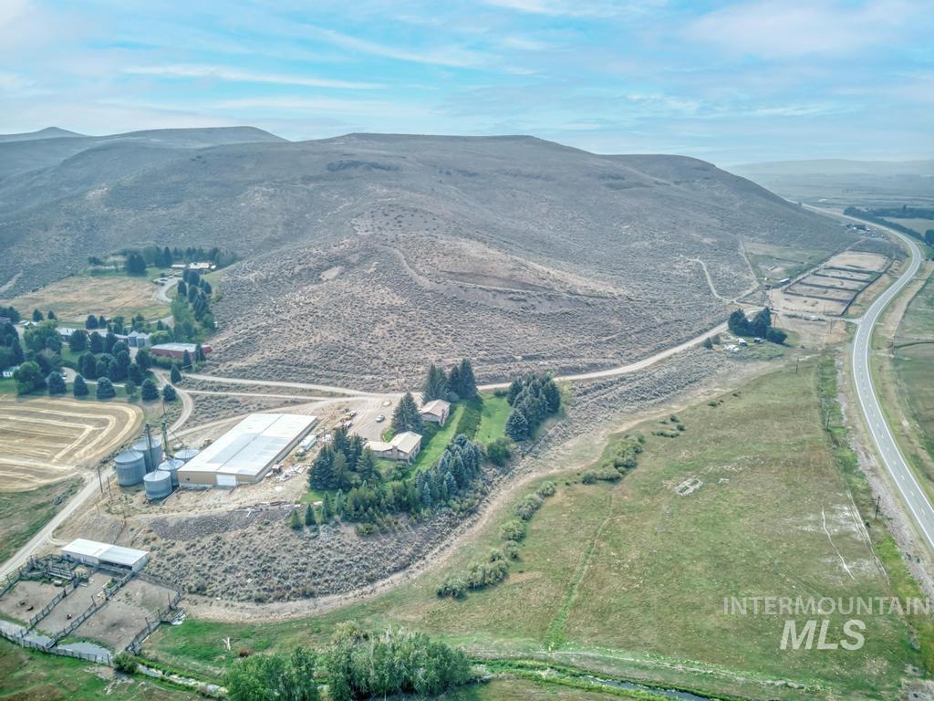 28 Hillside Ranch Road Property Photo 6
