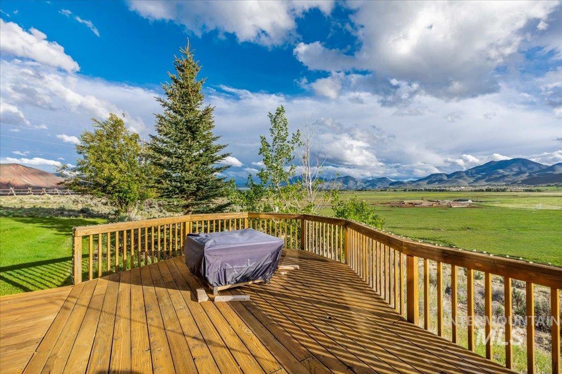 24950 Highway 93 Property Photo 25