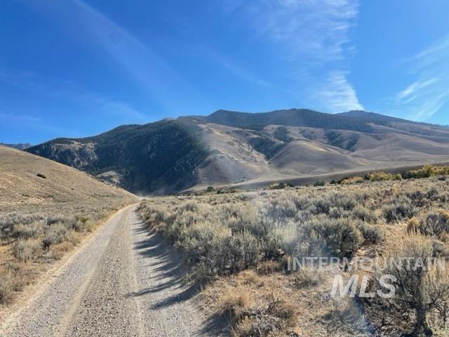 Badger Creek Property Photo 13