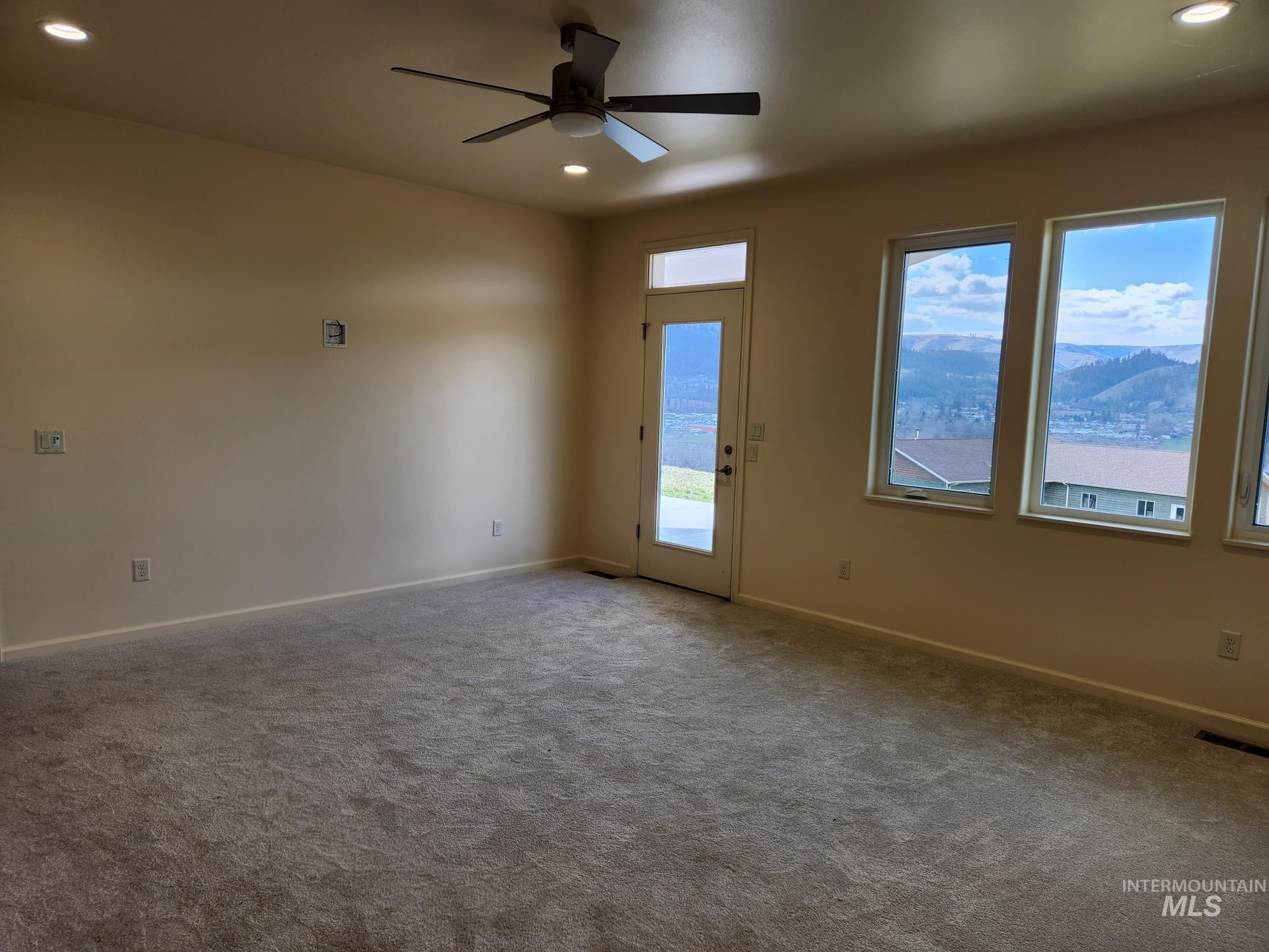 109 Austin Lane Property Photo 19
