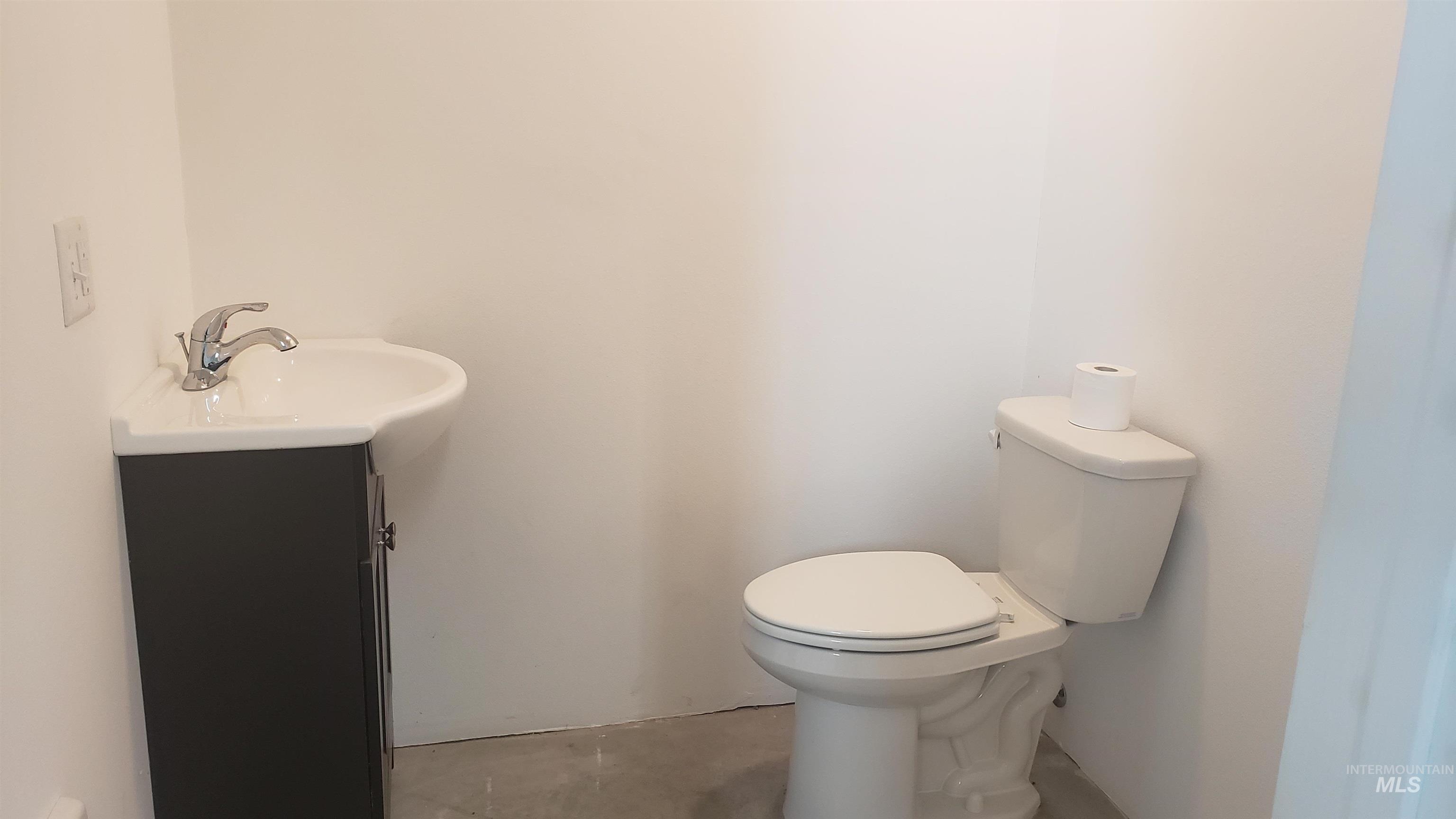109 Austin Lane Property Photo 35